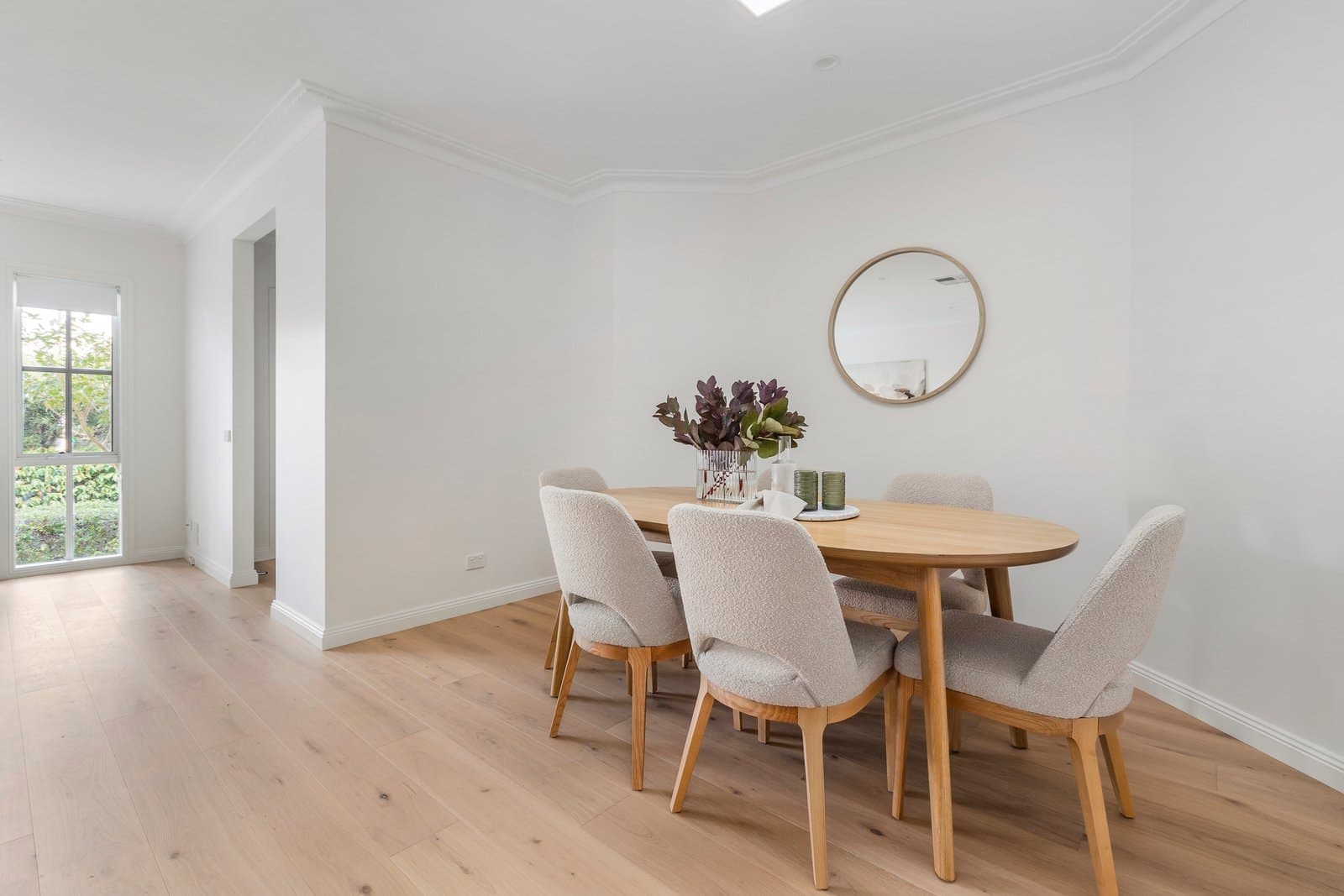 1/535 Whitehorse Road, Surrey Hills - Thumbnail 3