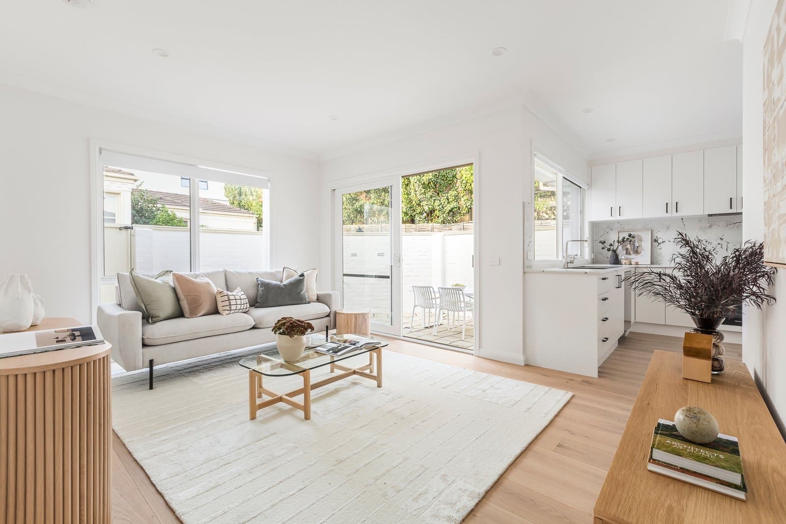 1/535 Whitehorse Road, Surrey Hills - Thumbnail 4