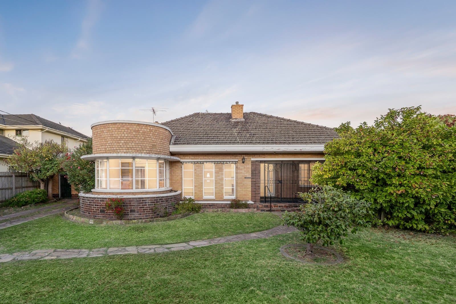 154 Burke Road, Glen Iris - Image 1