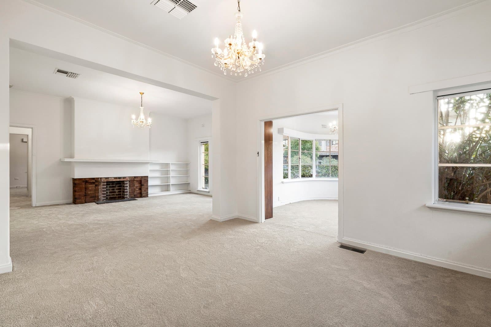 154 Burke Road, Glen Iris - Thumbnail 4