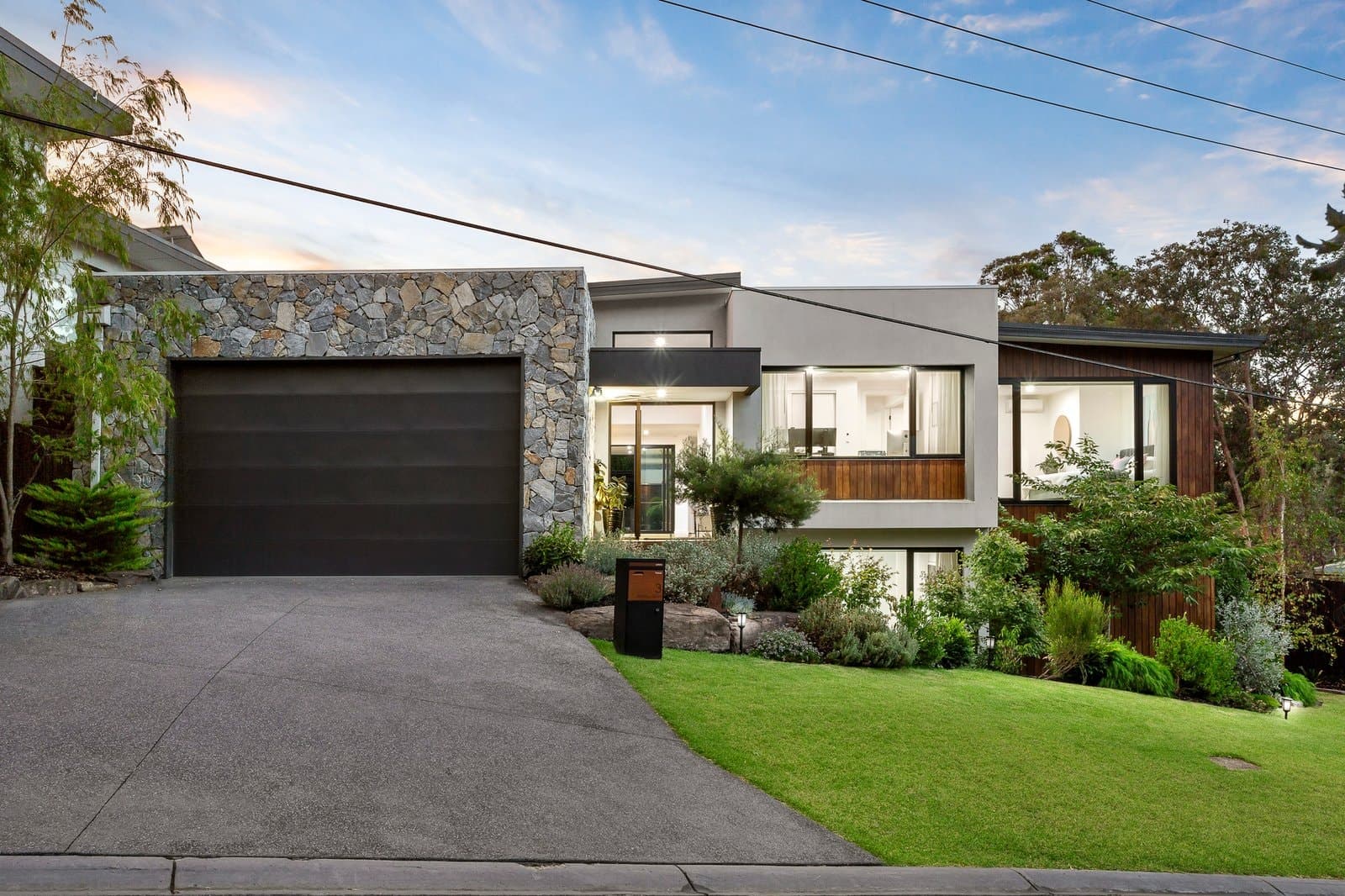 3 Beddoe Street, Research - Image 1