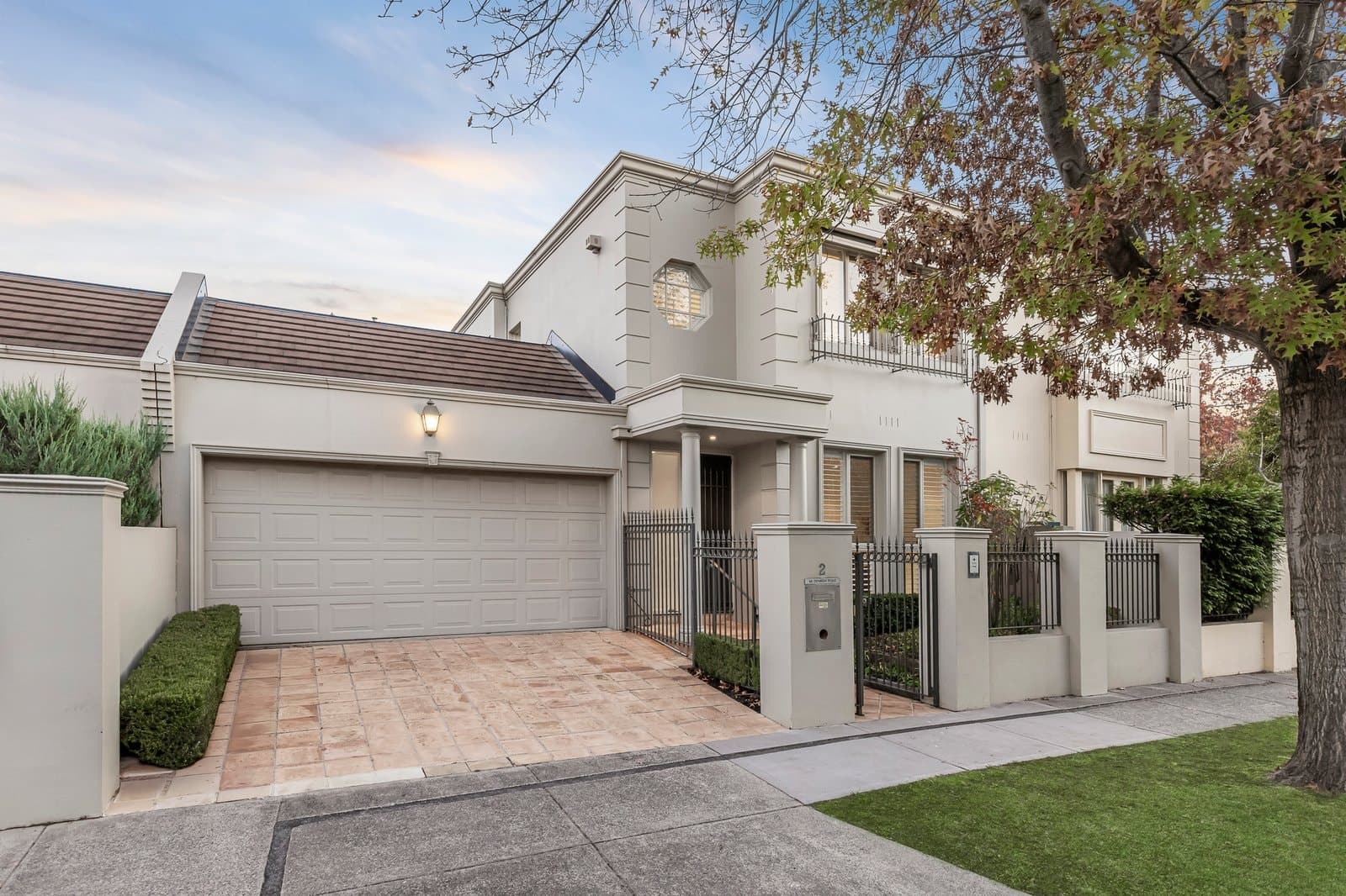 2/48 Denbigh Road, Armadale - Image 1