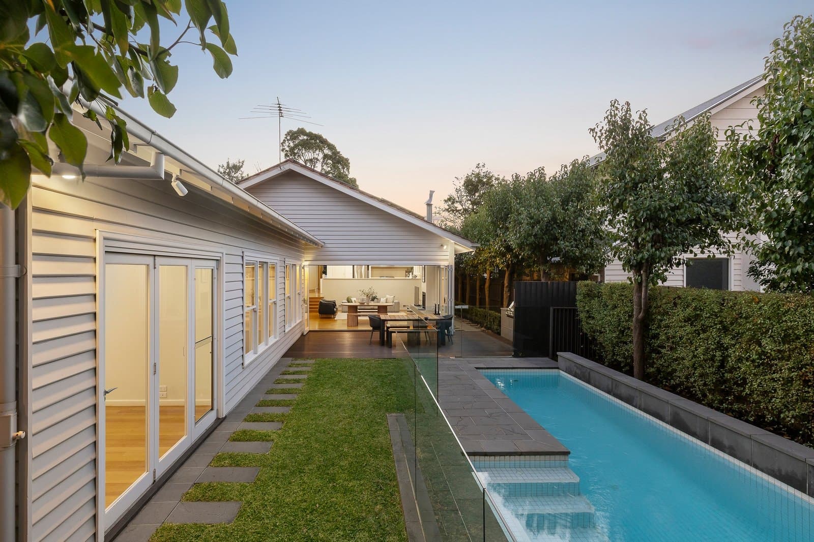 11 Hazeldine Road, Glen Iris - Image 1