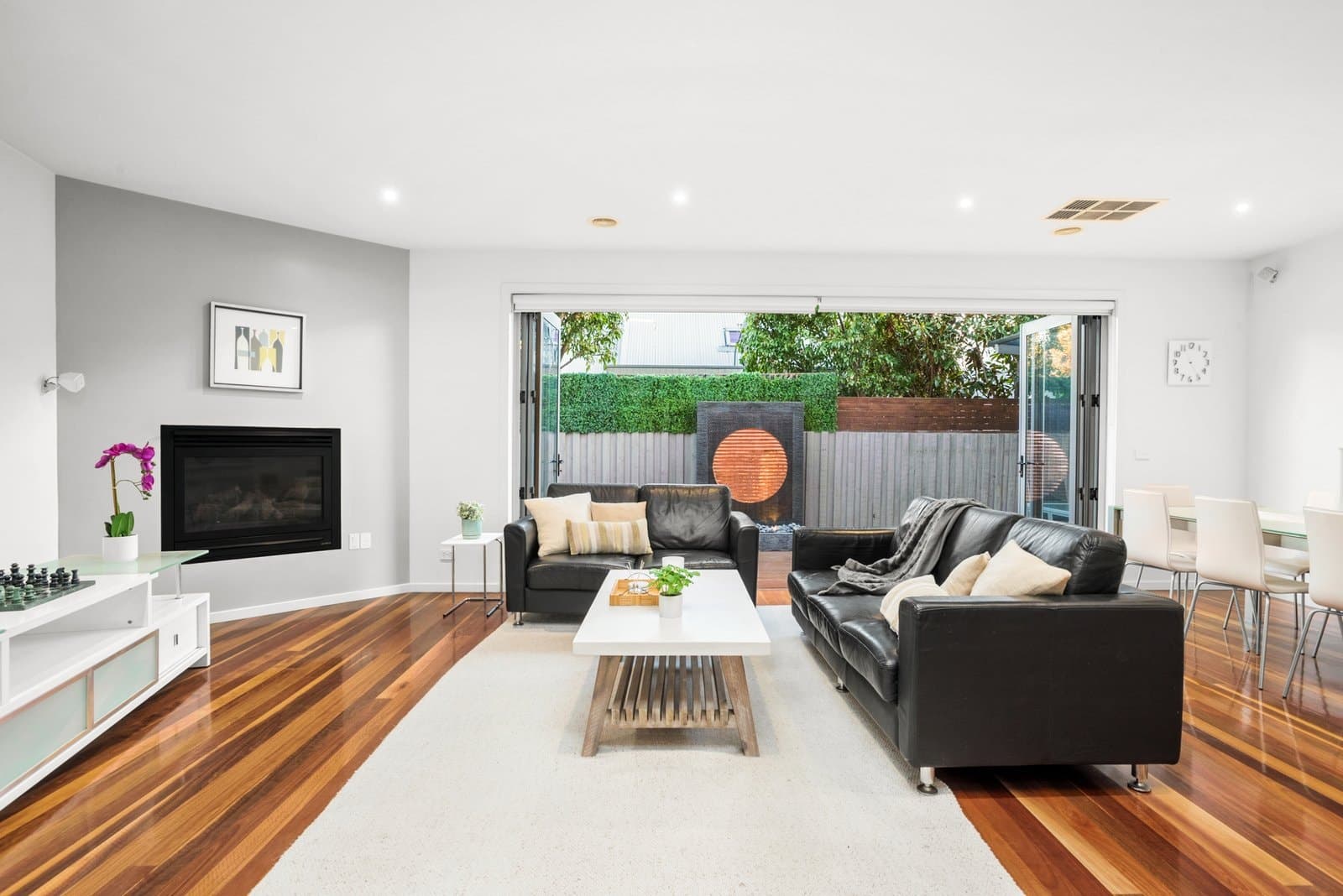 8 Princes Court, Parkdale - Thumbnail 3