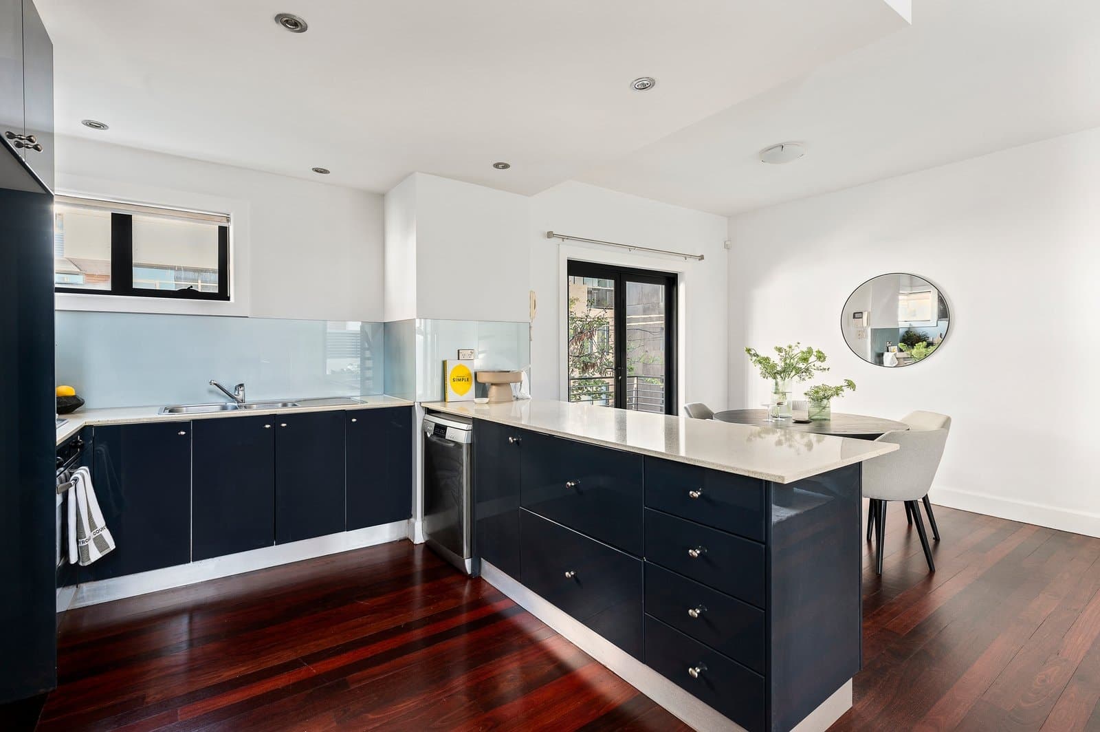 31 Hull Street, Richmond - Thumbnail 4