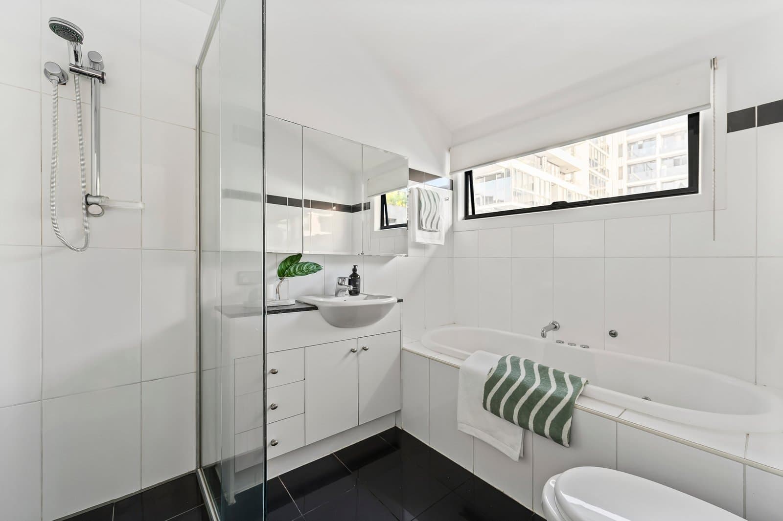 31 Hull Street, Richmond - Thumbnail 7
