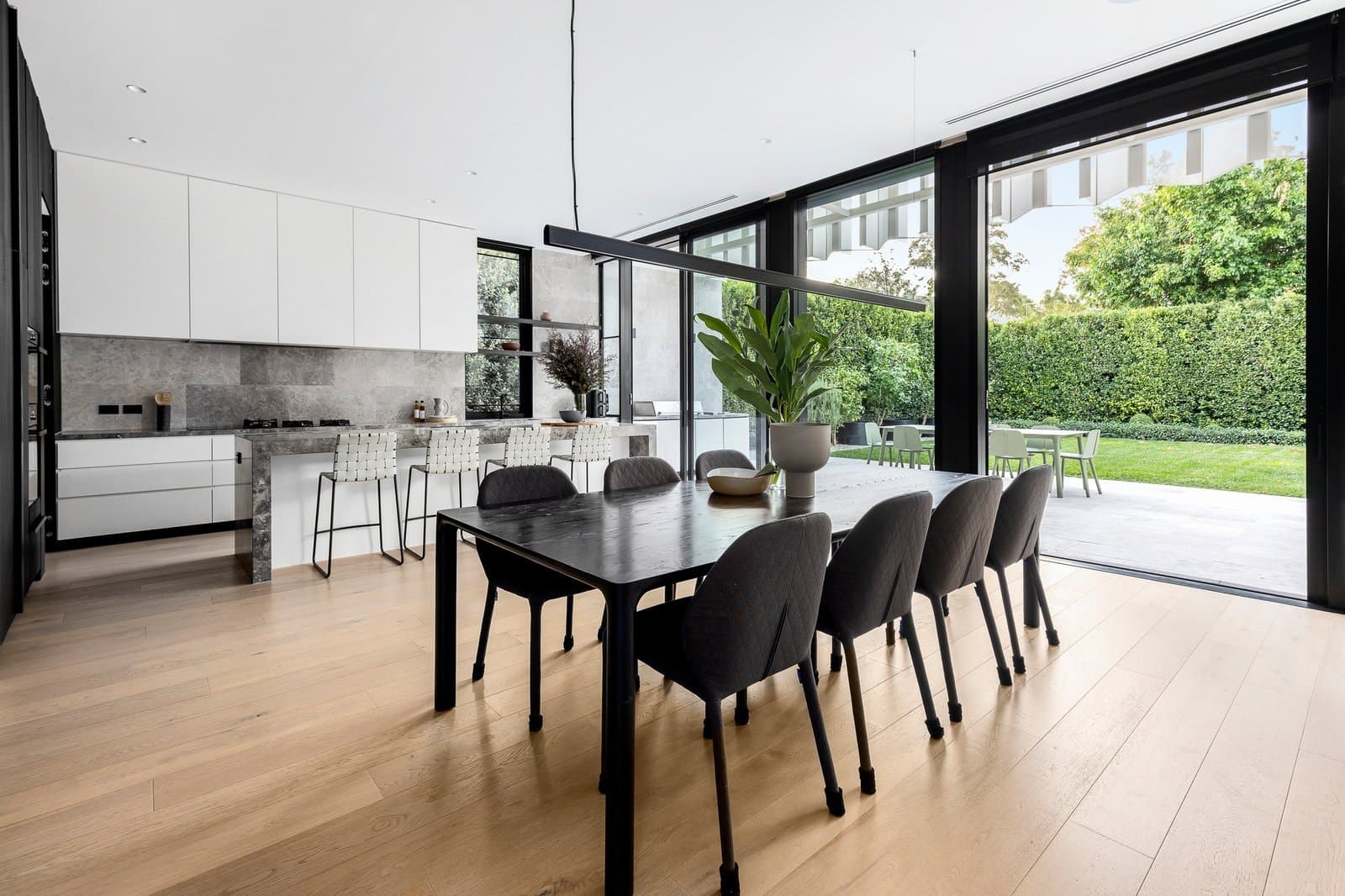 33 Renwick Street, Glen Iris - Thumbnail 6