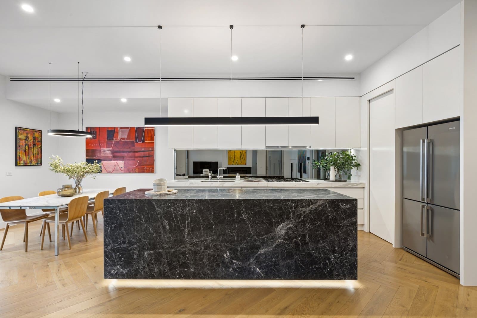 323 Richardson Street, Middle Park - Thumbnail 7