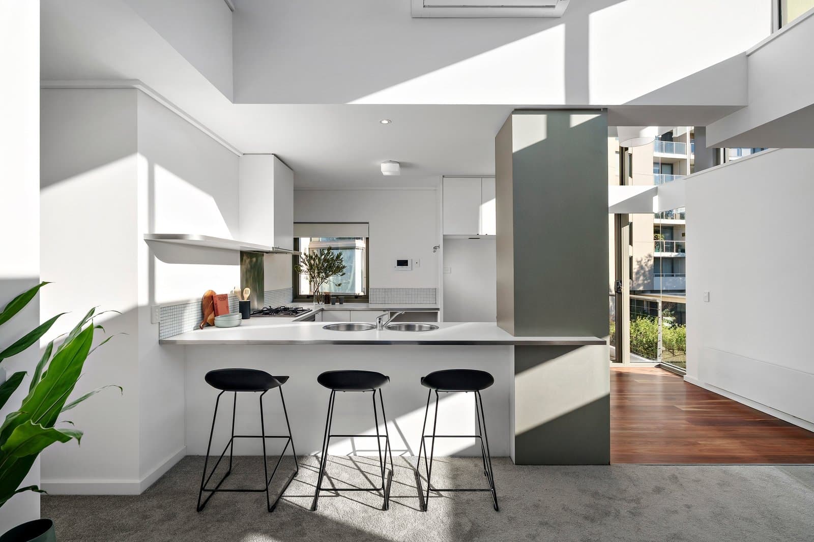 6/145 Beach Street, Port Melbourne - Thumbnail 6
