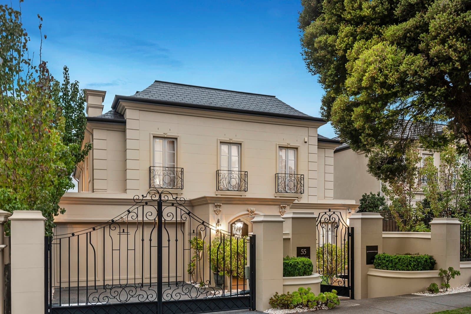 55 Metung Street, Balwyn - Thumbnail 2