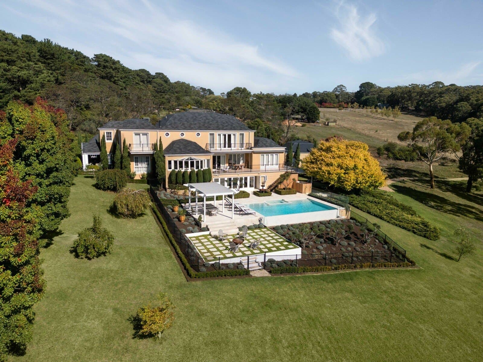 60 Sheehans Road, Red Hill - Image 1