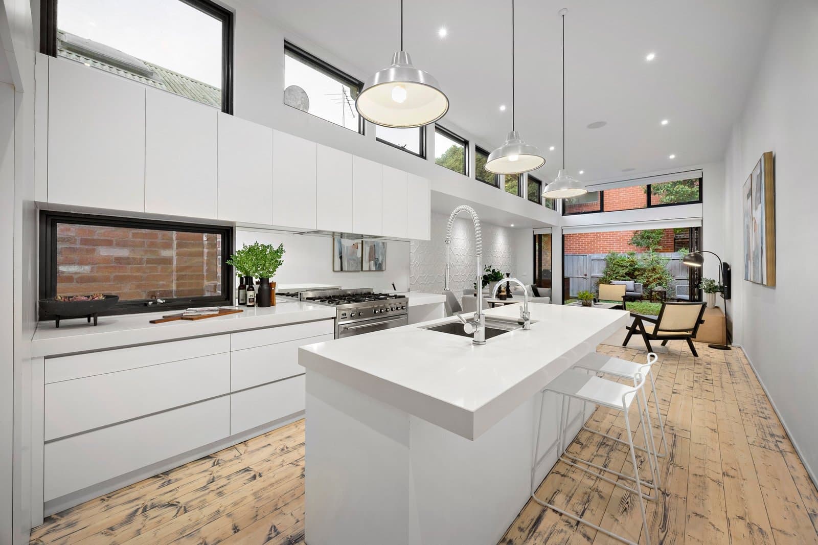 33 Nimmo Street, Middle Park - Thumbnail 2