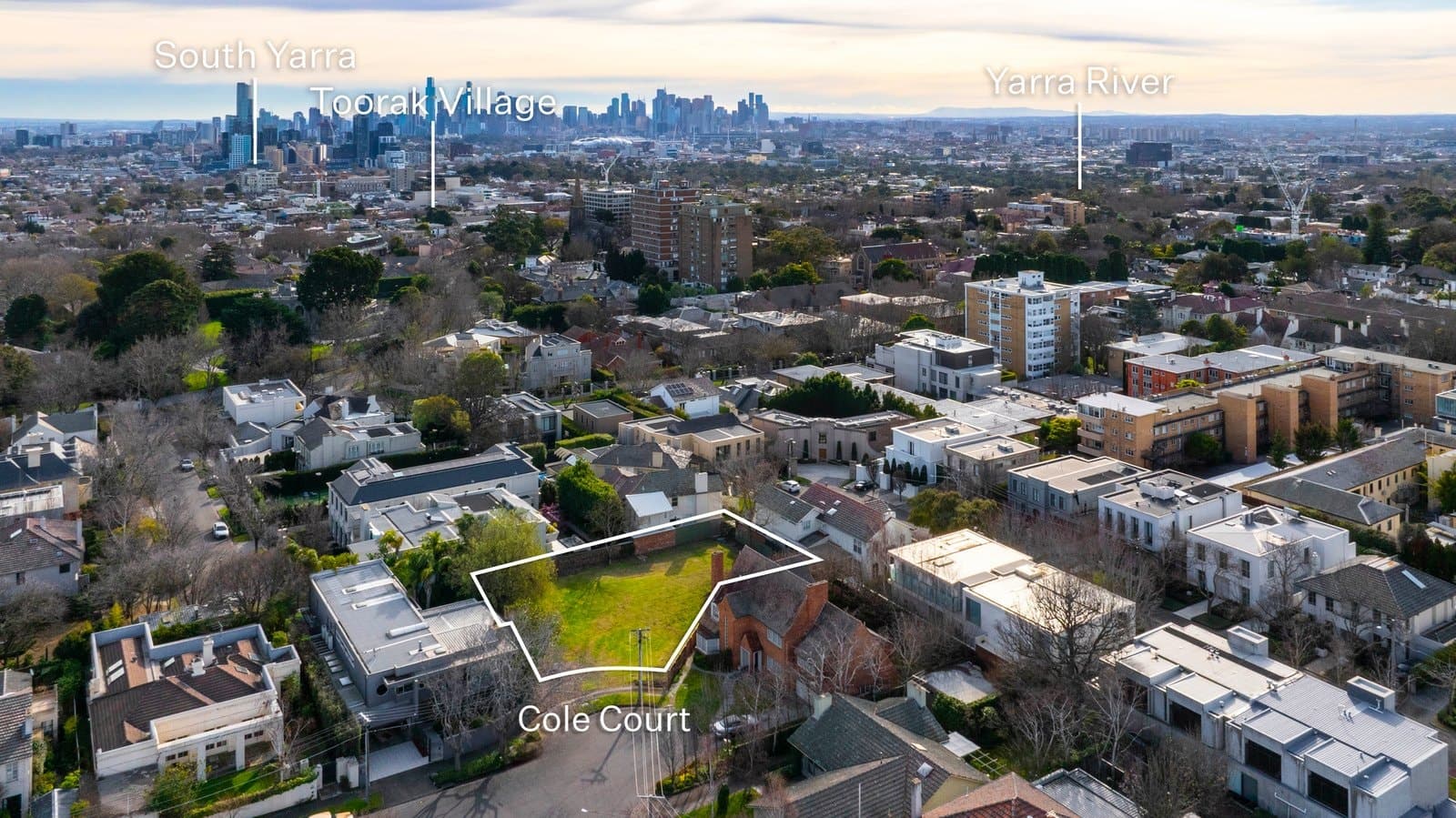 10 Cole Court, Toorak - Thumbnail 2