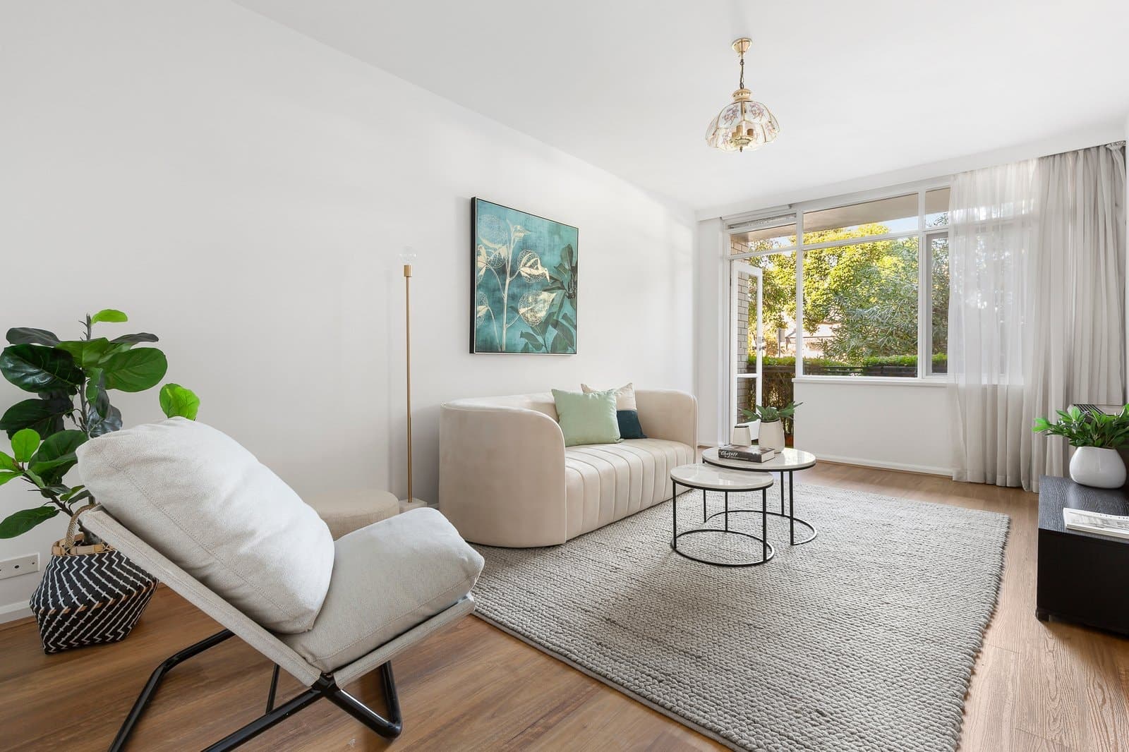 2/39 Claremont Avenue, Malvern - Image 1