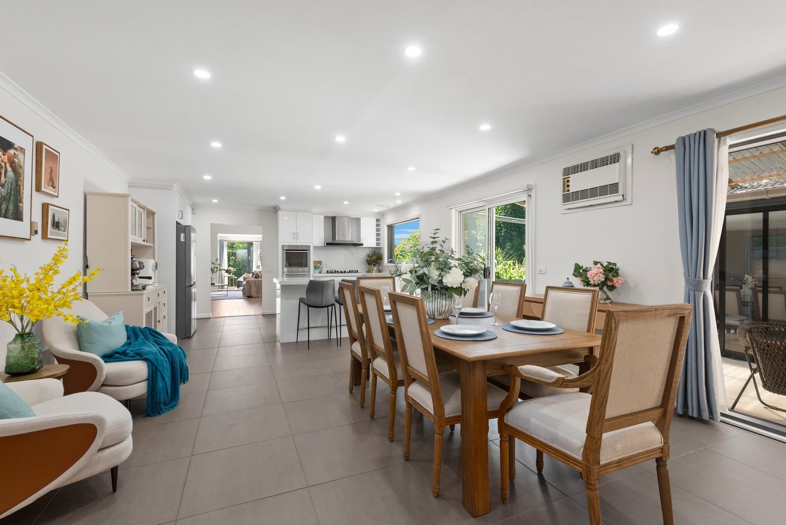 24 Santa Rosa Boulevard, Doncaster East - Thumbnail 3