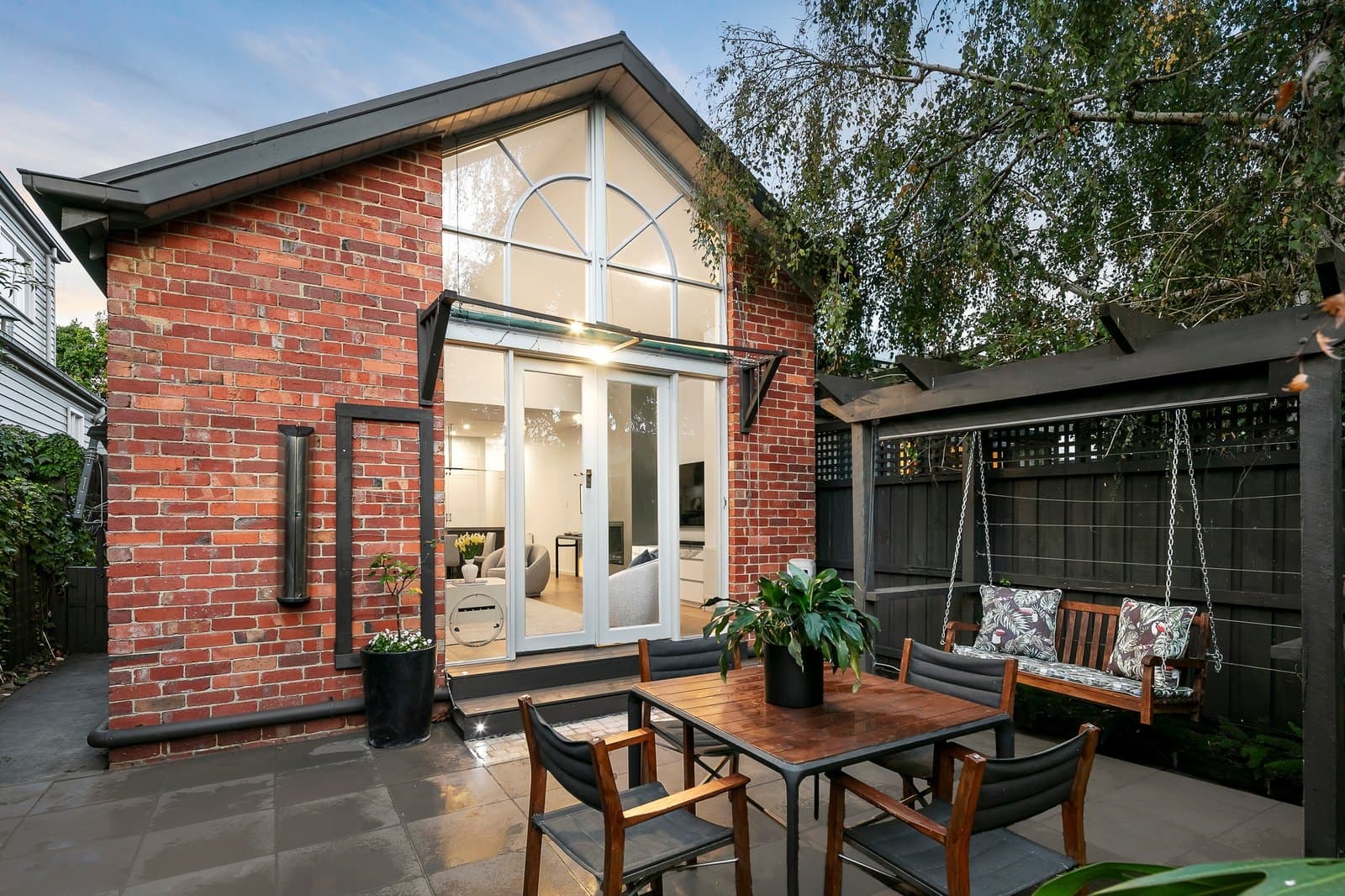 18 Hunter Street, Hawthorn - Thumbnail 3