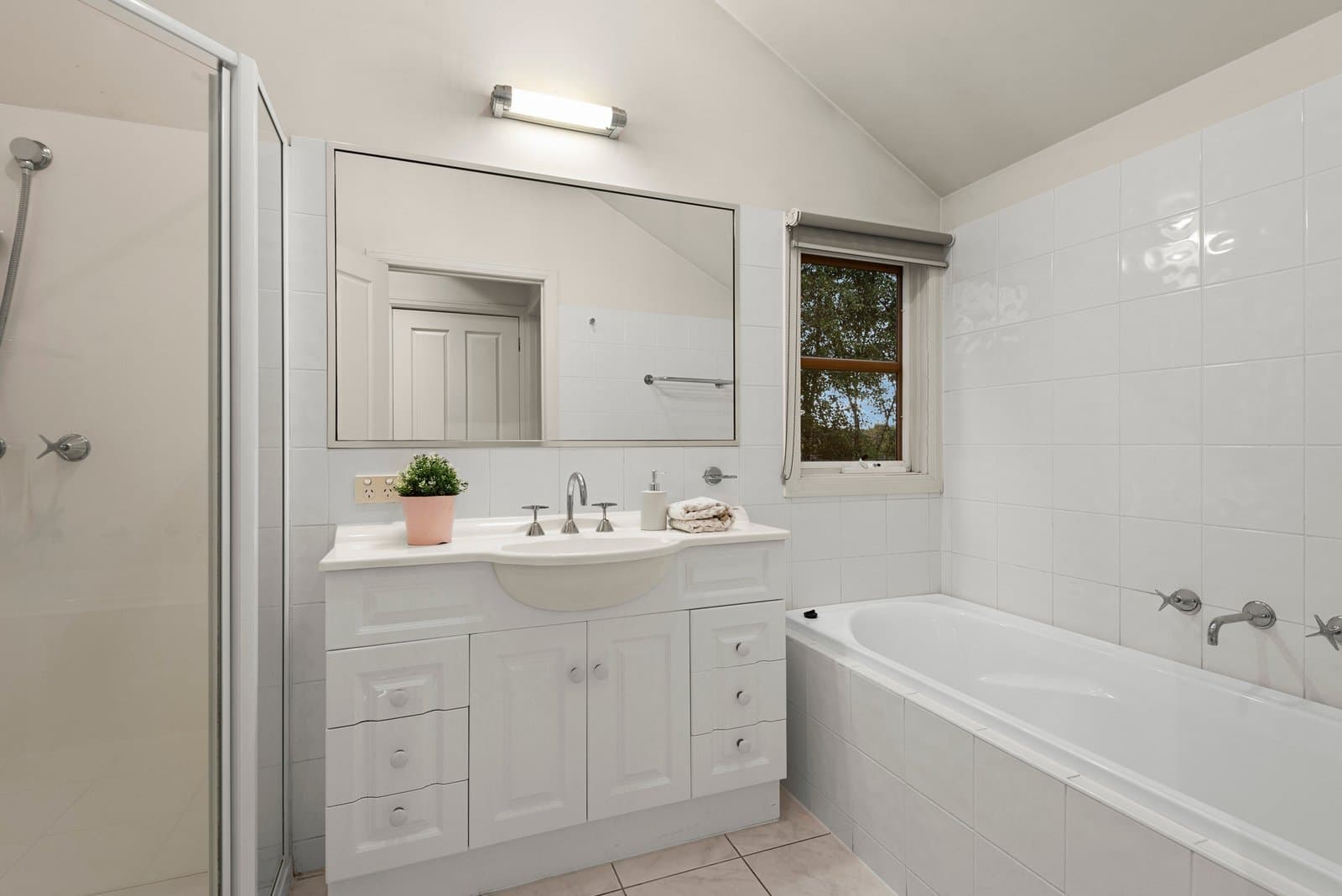 2/110 Belmore Road, Balwyn - Thumbnail 8