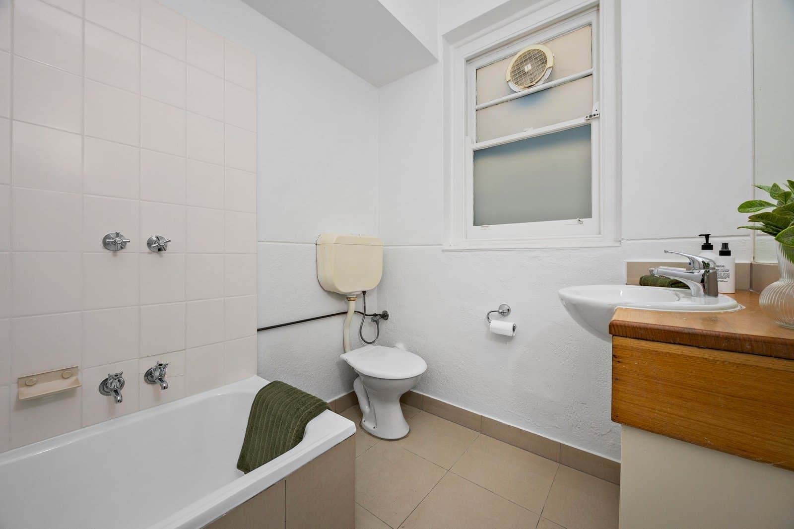 1/95A Alma Road, St Kilda East - Thumbnail 7