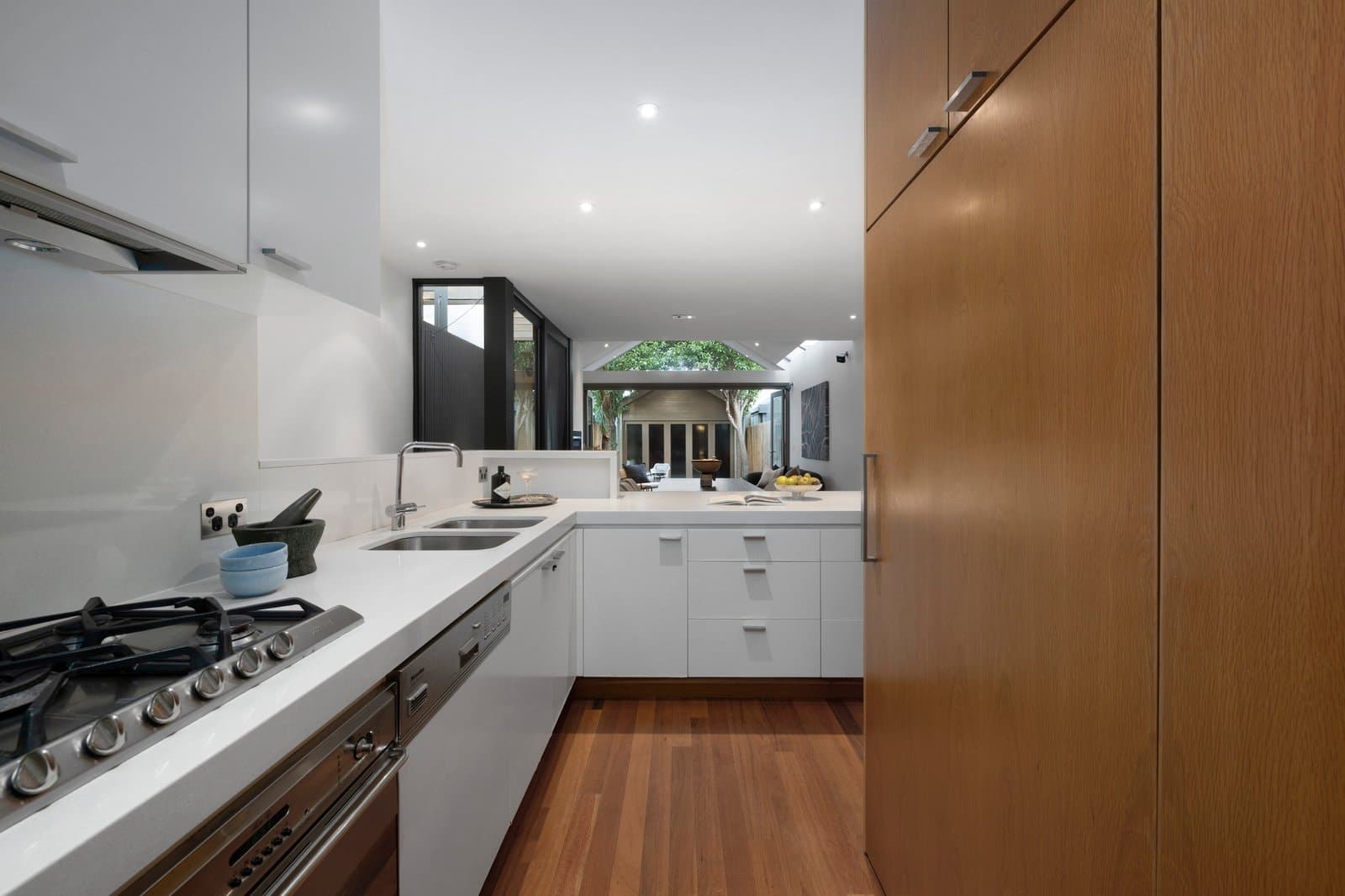 120 Pickles Street, South Melbourne - Thumbnail 4