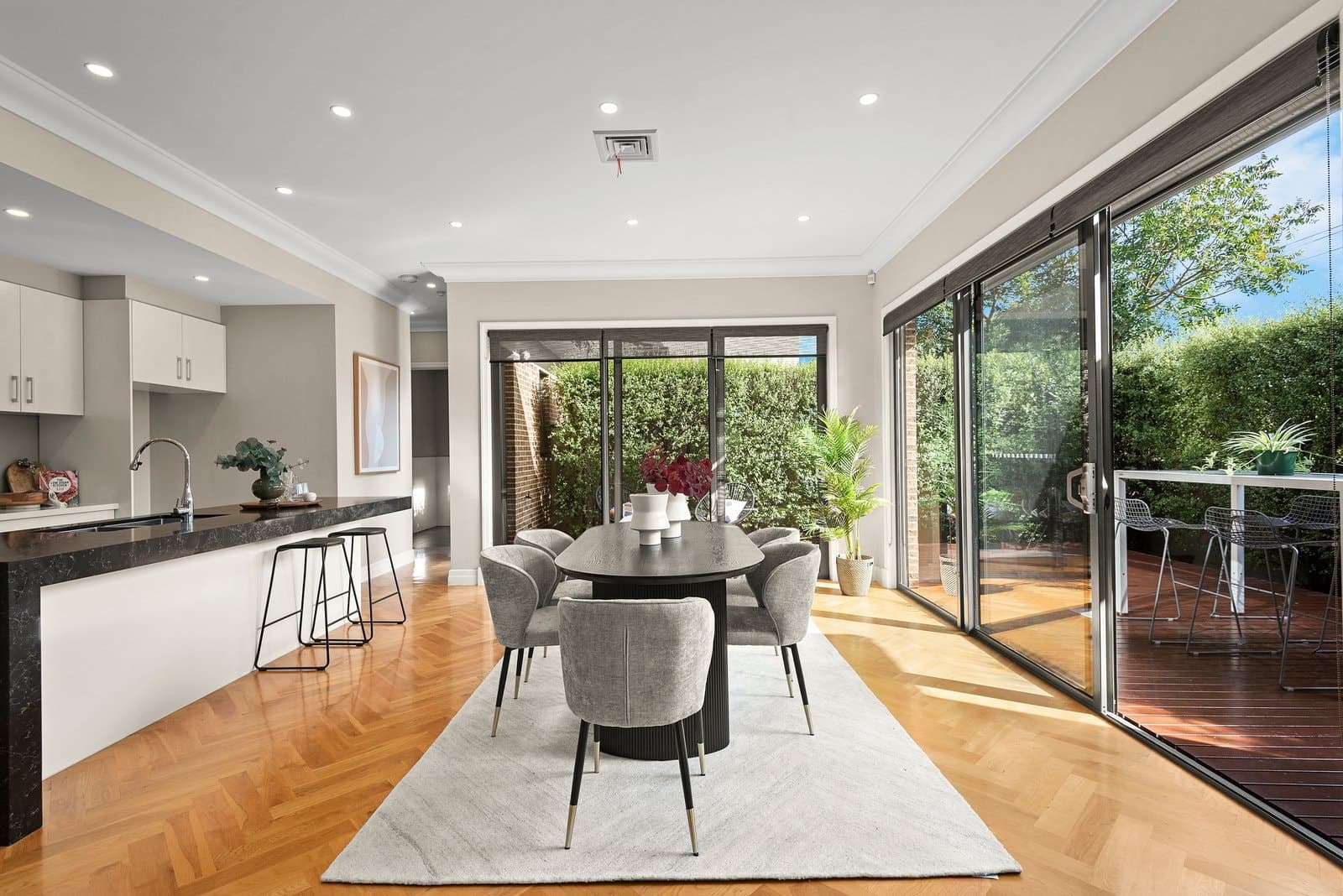 53 Gladstone Street, Kew - Thumbnail 3