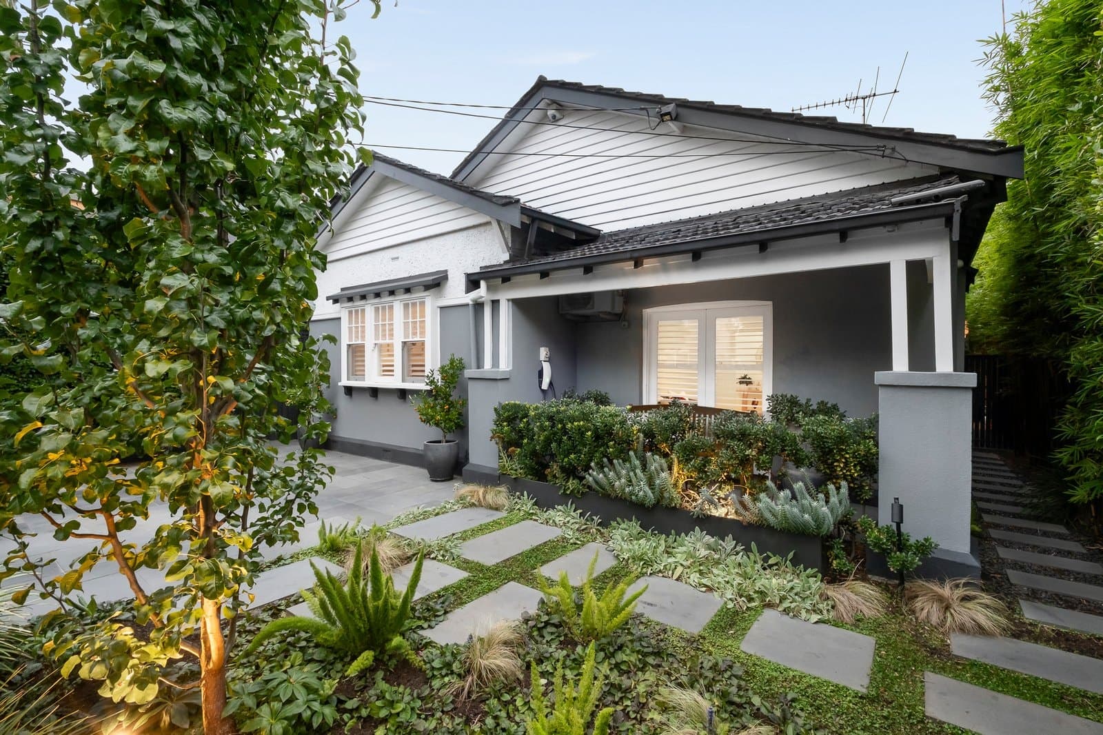 3 Spray Street, Elwood - Thumbnail 2