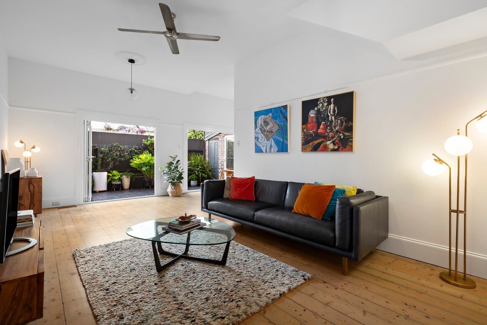 39 Emerald Street, South Melbourne - Thumbnail 2