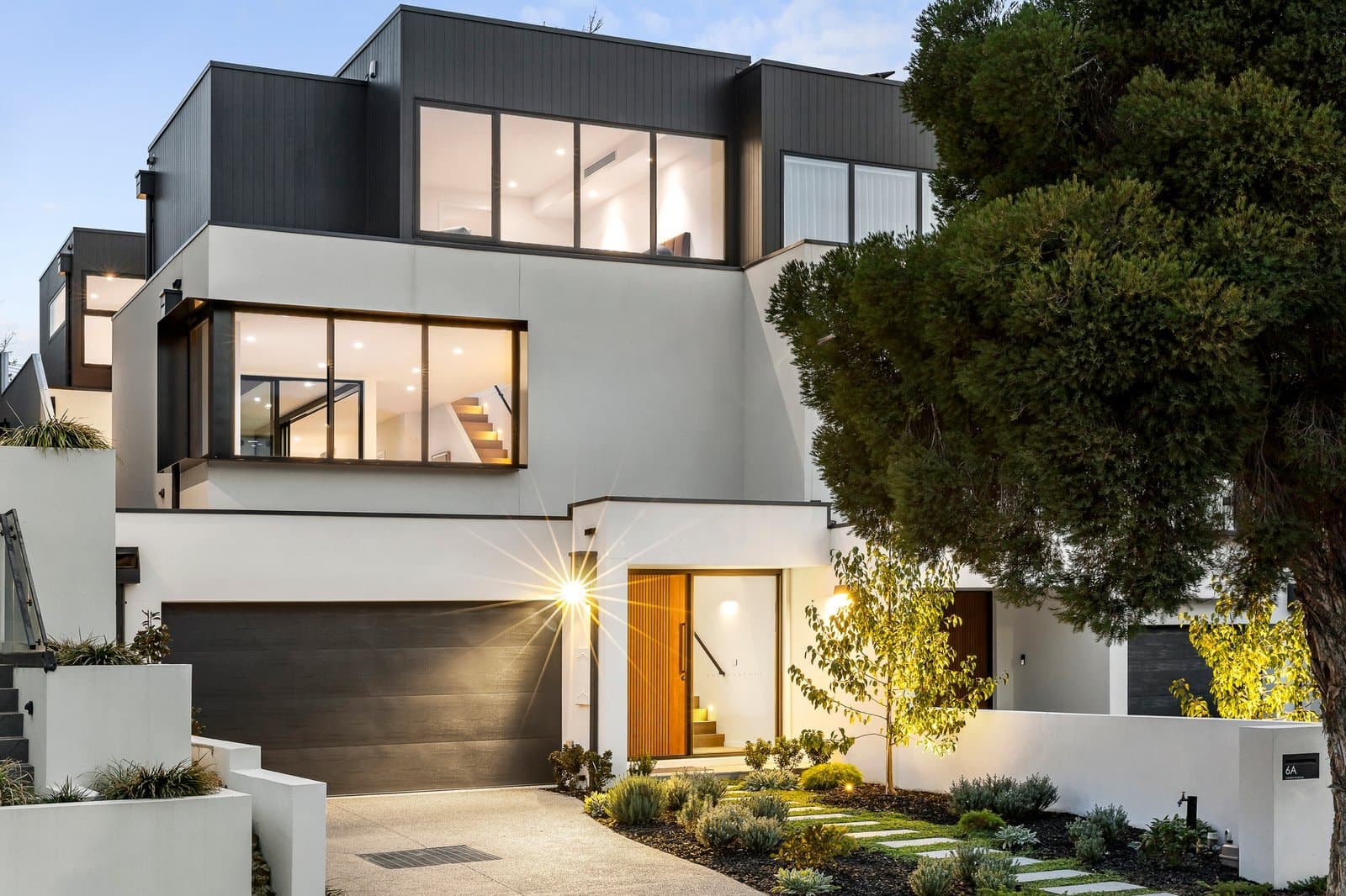 6A Landen Avenue, Balwyn North - Image 1