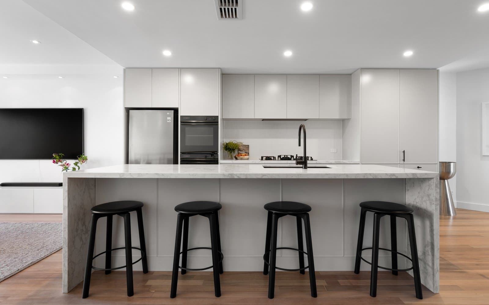 4A Gatehouse Lane, Albert Park - Thumbnail 4
