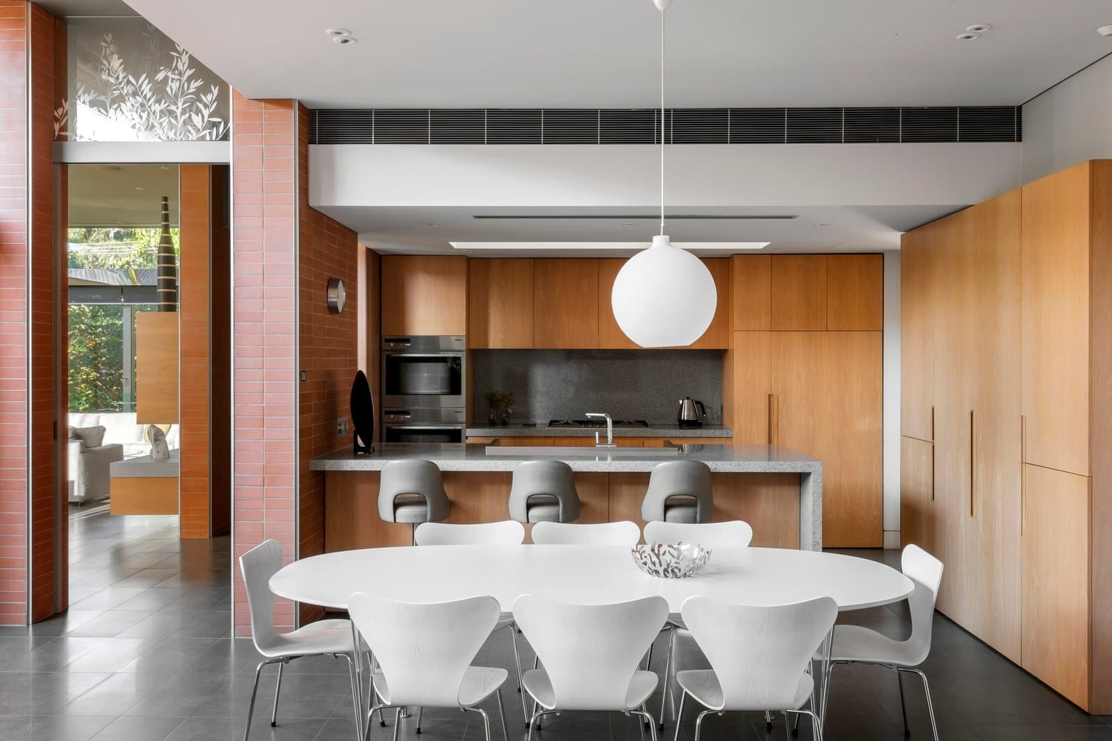 7 Blackfriars Close, Toorak - Thumbnail 7