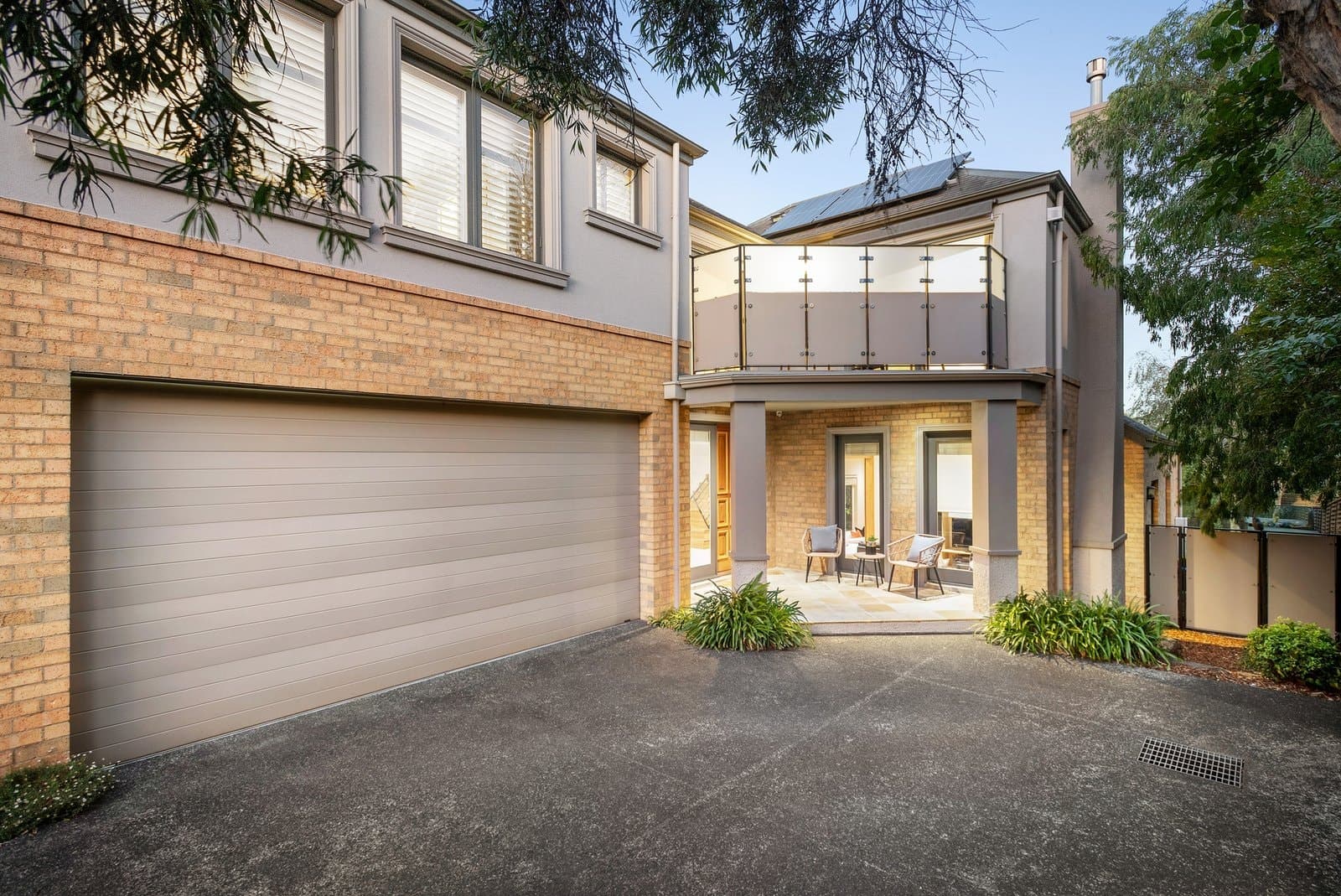 2/17 Dickens Street, Glen Iris - Thumbnail 3