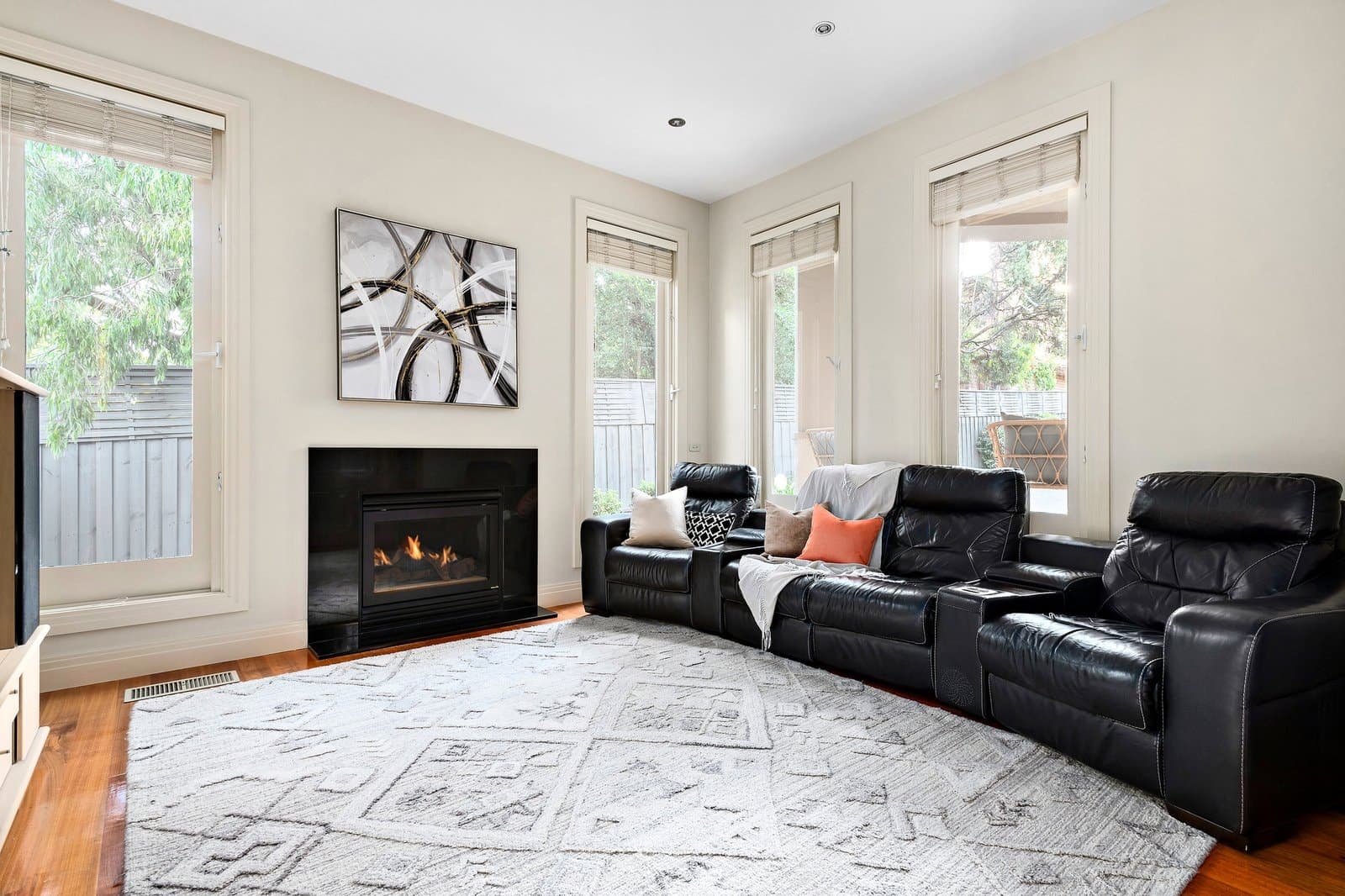 2/17 Dickens Street, Glen Iris - Thumbnail 5