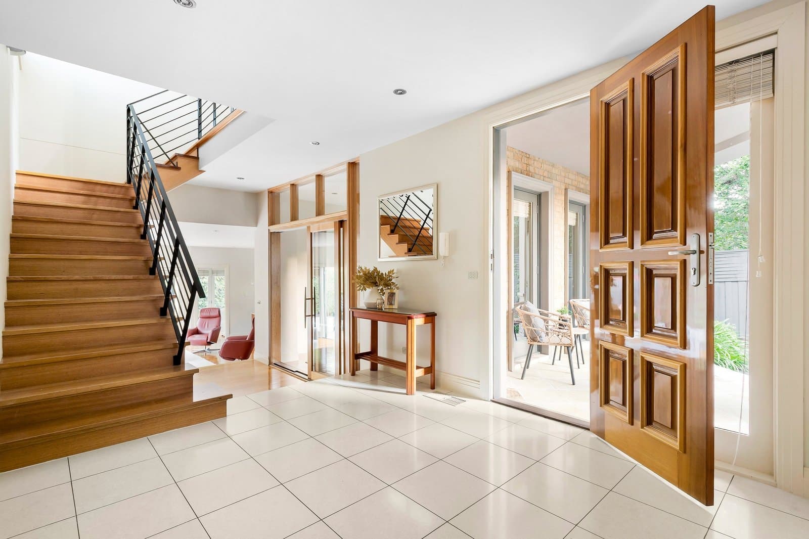 2/17 Dickens Street, Glen Iris - Thumbnail 6