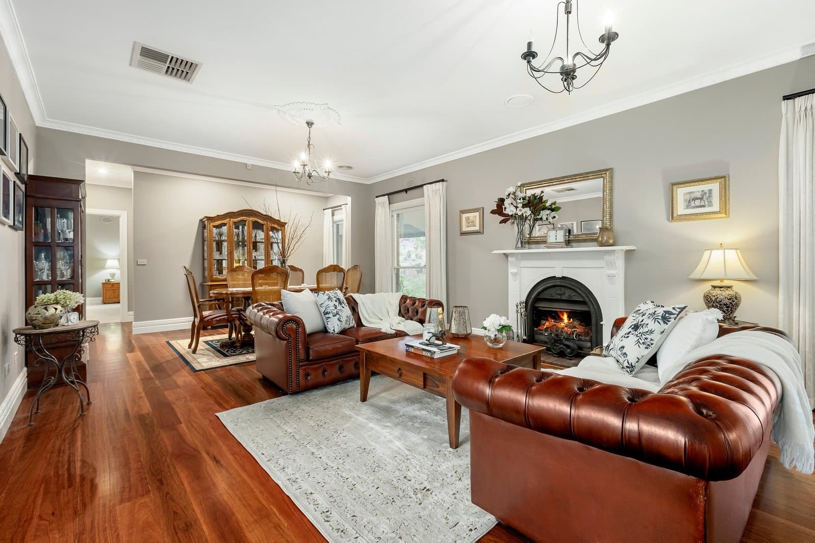 93-95 Gosford Court, Park Orchards - Thumbnail 4