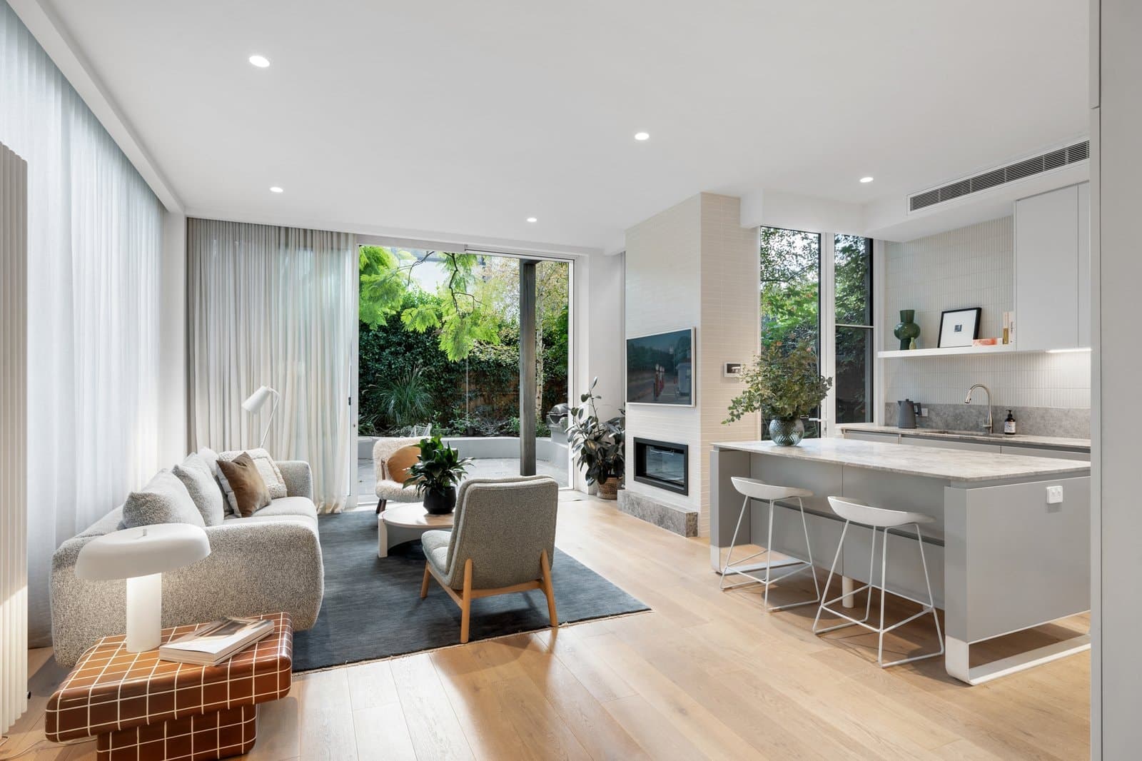 10 Brooke Street, Albert Park - Thumbnail 3