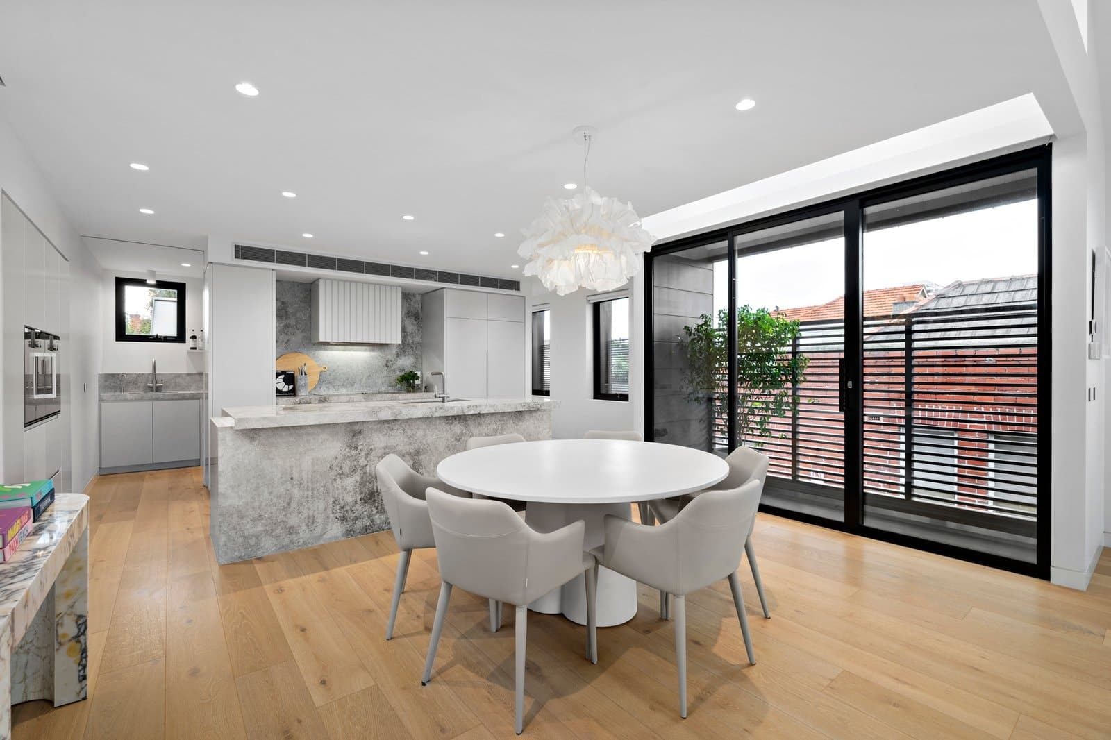 378 Danks Street, Middle Park - Thumbnail 4