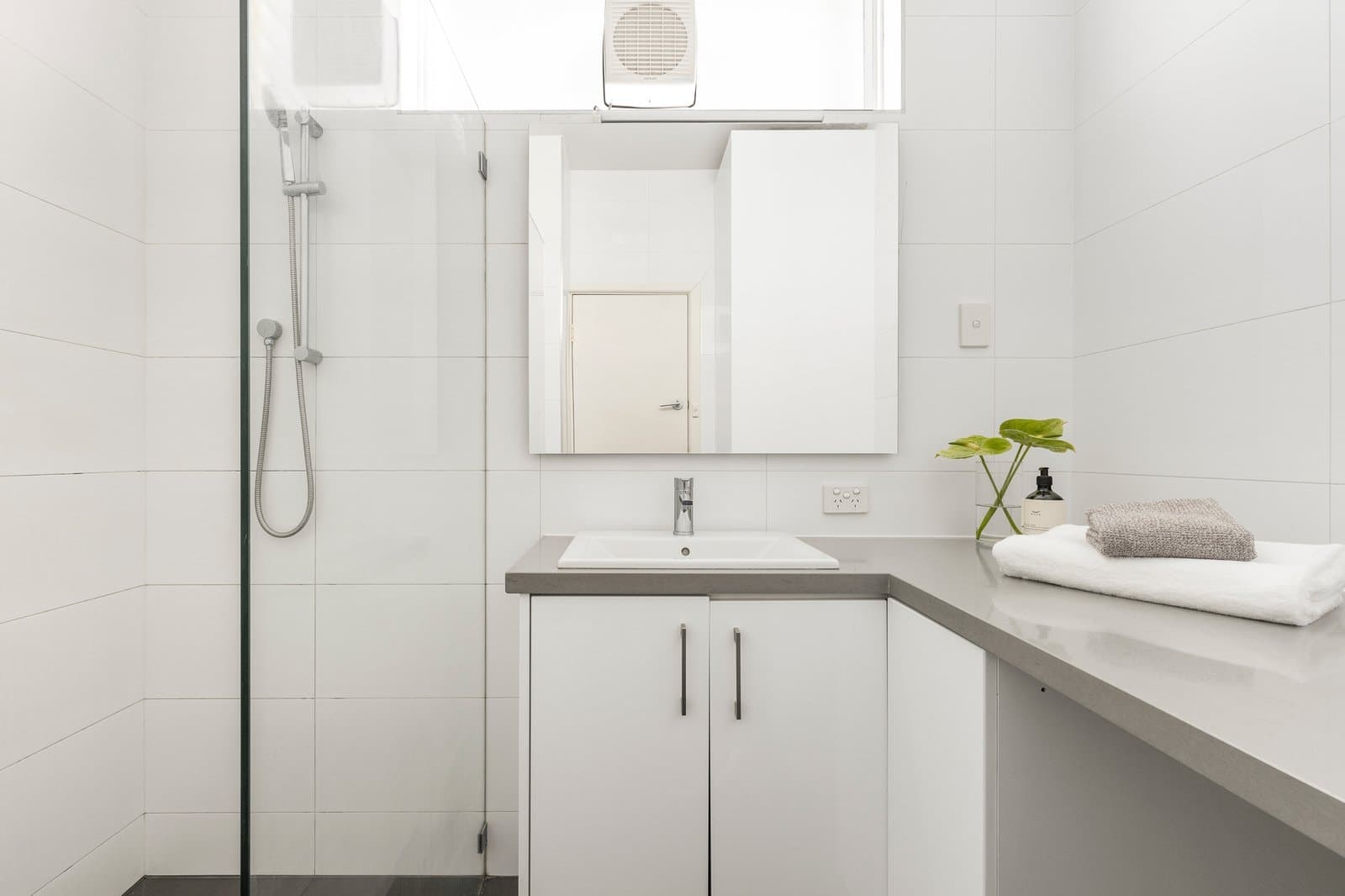 1/637 Malvern Road, Toorak - Thumbnail 7