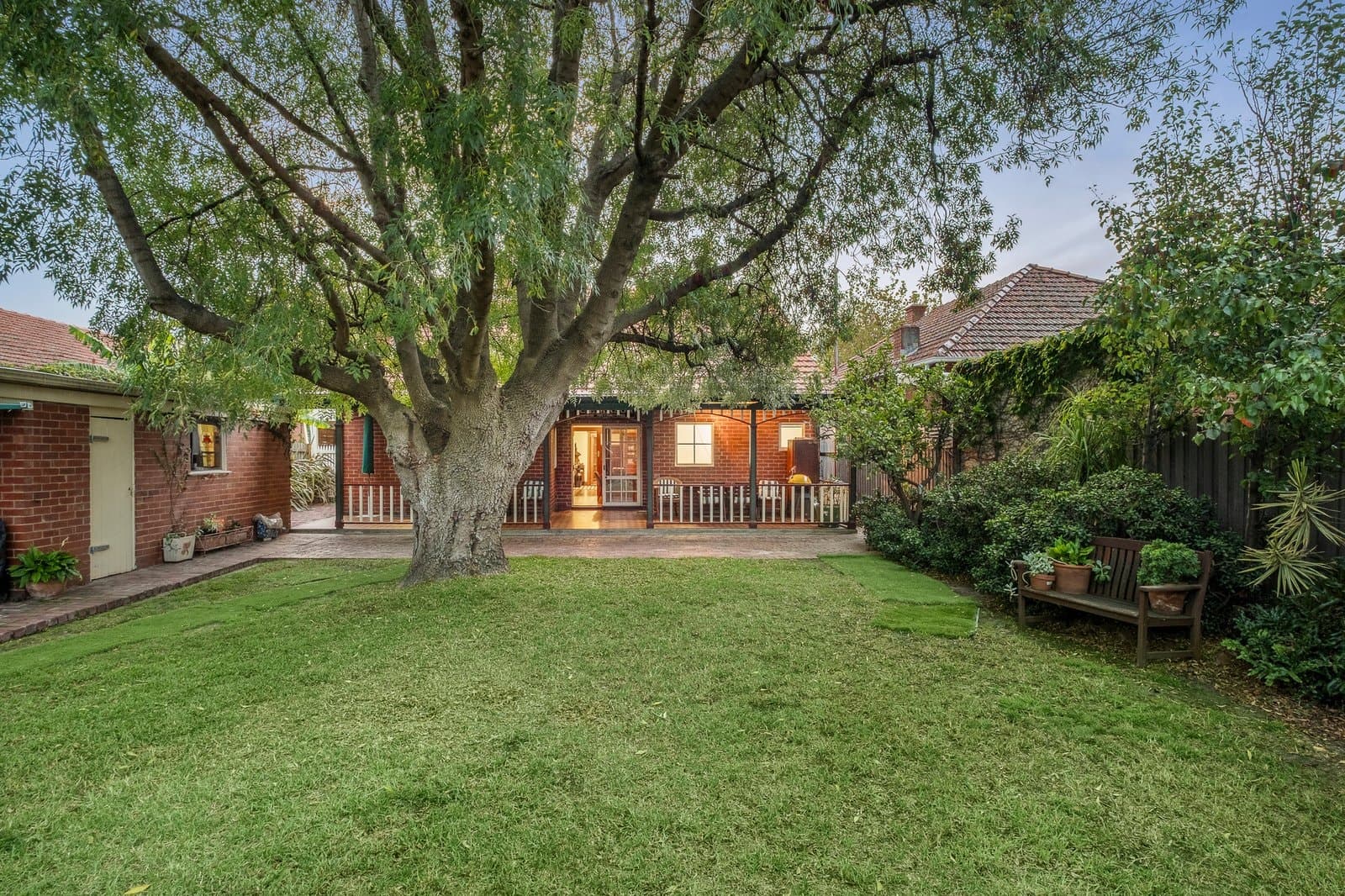 63 Foam Street, Elwood - Image 1