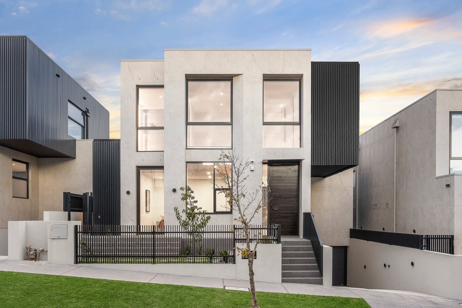 2 Tara Avenue, Kew - Image 1