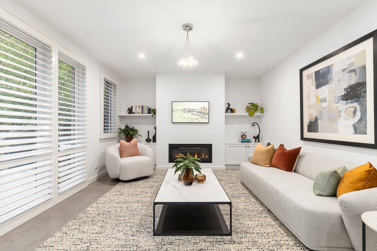 69 Guildford Road, Surrey Hills - Thumbnail 2