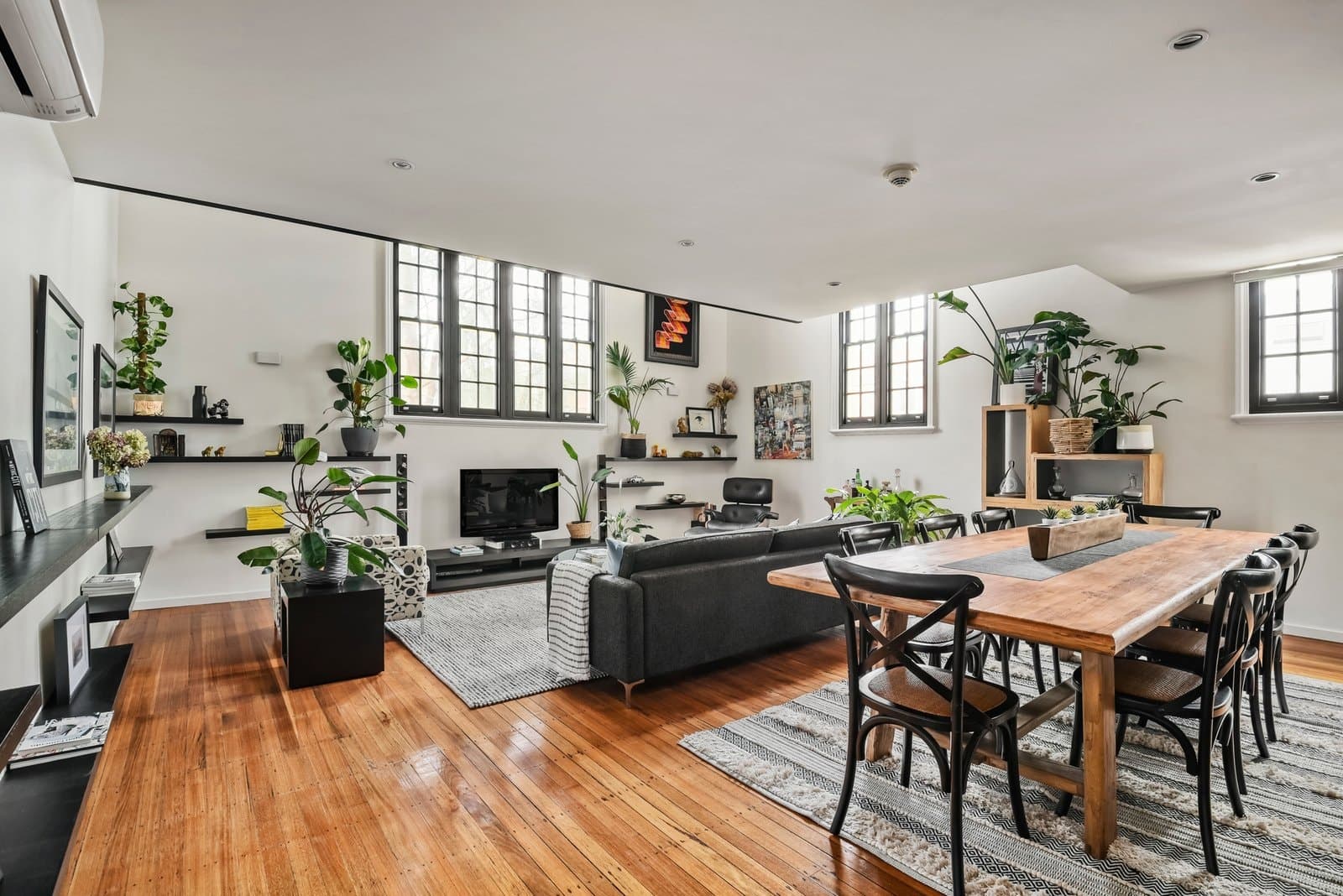 19/284 Dorcas Street, South Melbourne - Thumbnail 2