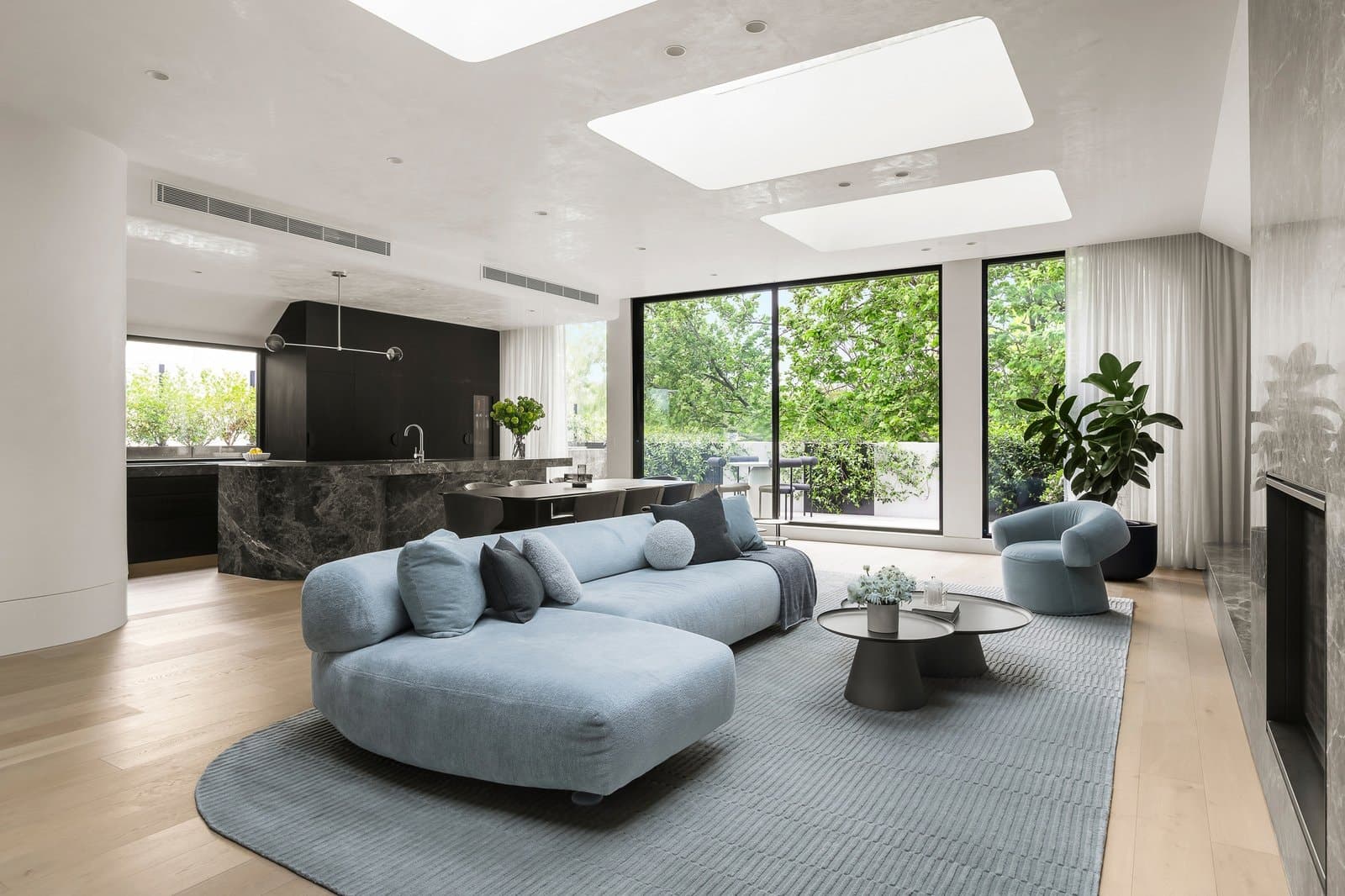Penthouse, 11 Struan Street, Toorak - Image 1