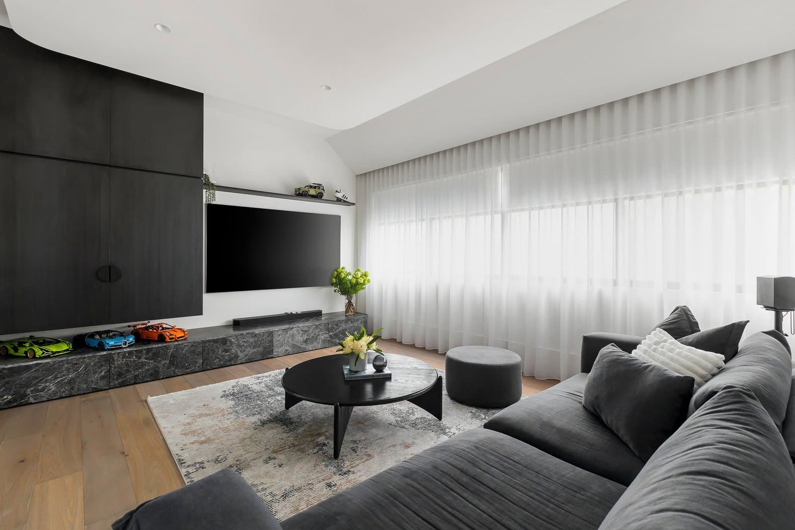 Penthouse, 11 Struan Street, Toorak - Thumbnail 5