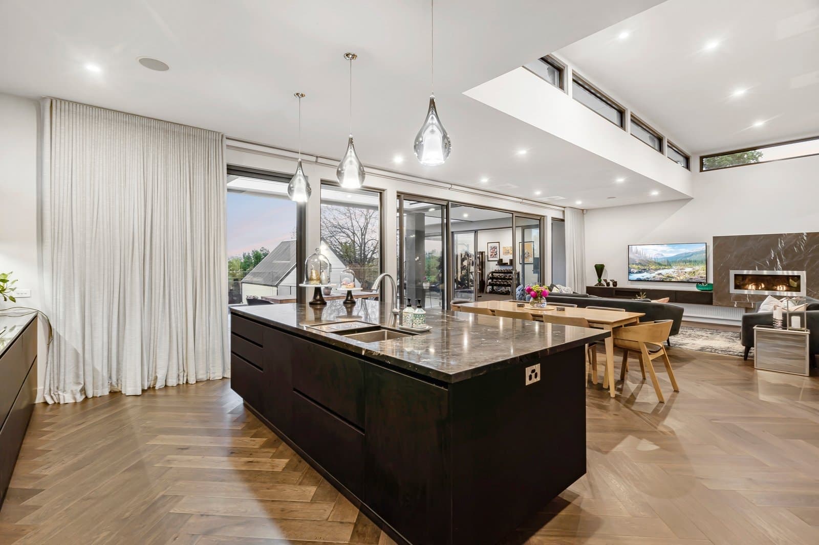 40-42 Balwyn Road, Canterbury - Thumbnail 5