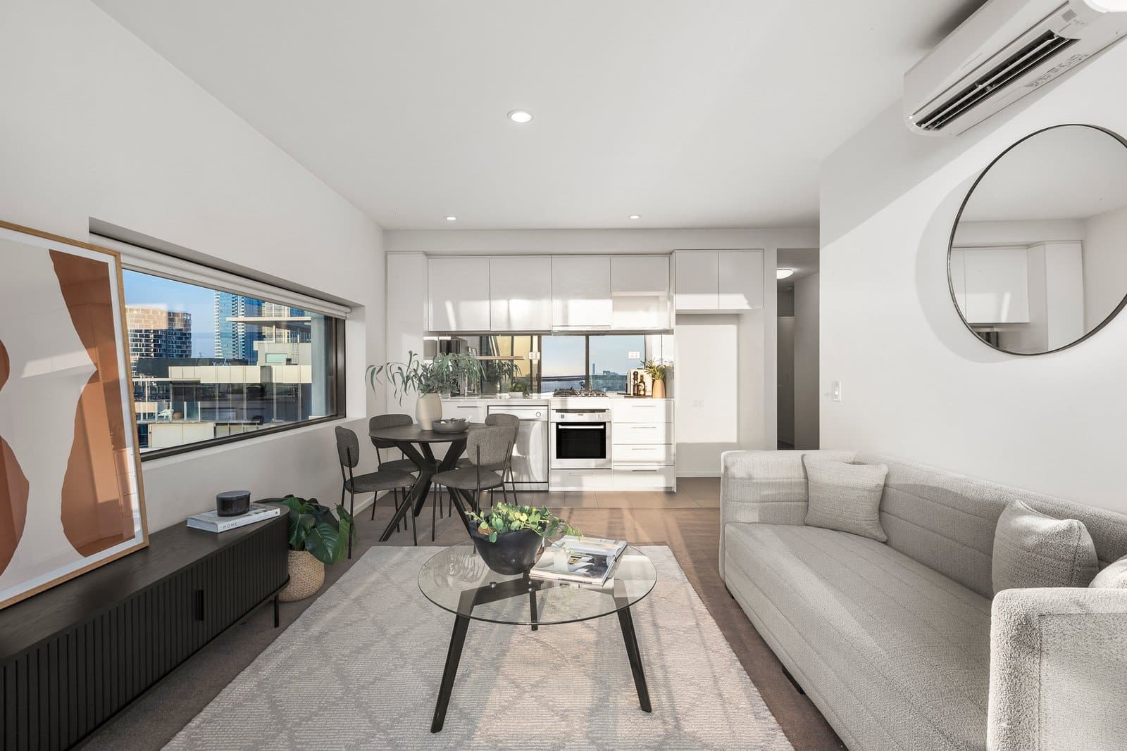 2513/350 William Street, Melbourne - Thumbnail 5