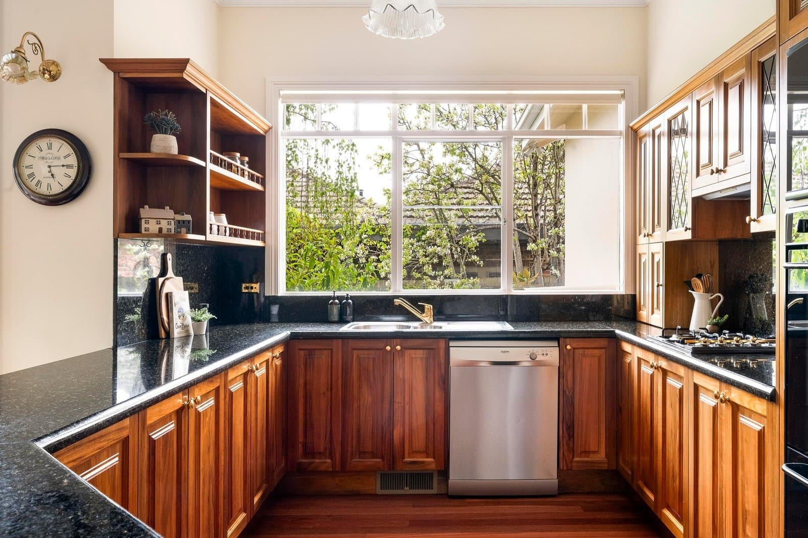 12 Walsh Street, Deepdene - Thumbnail 5