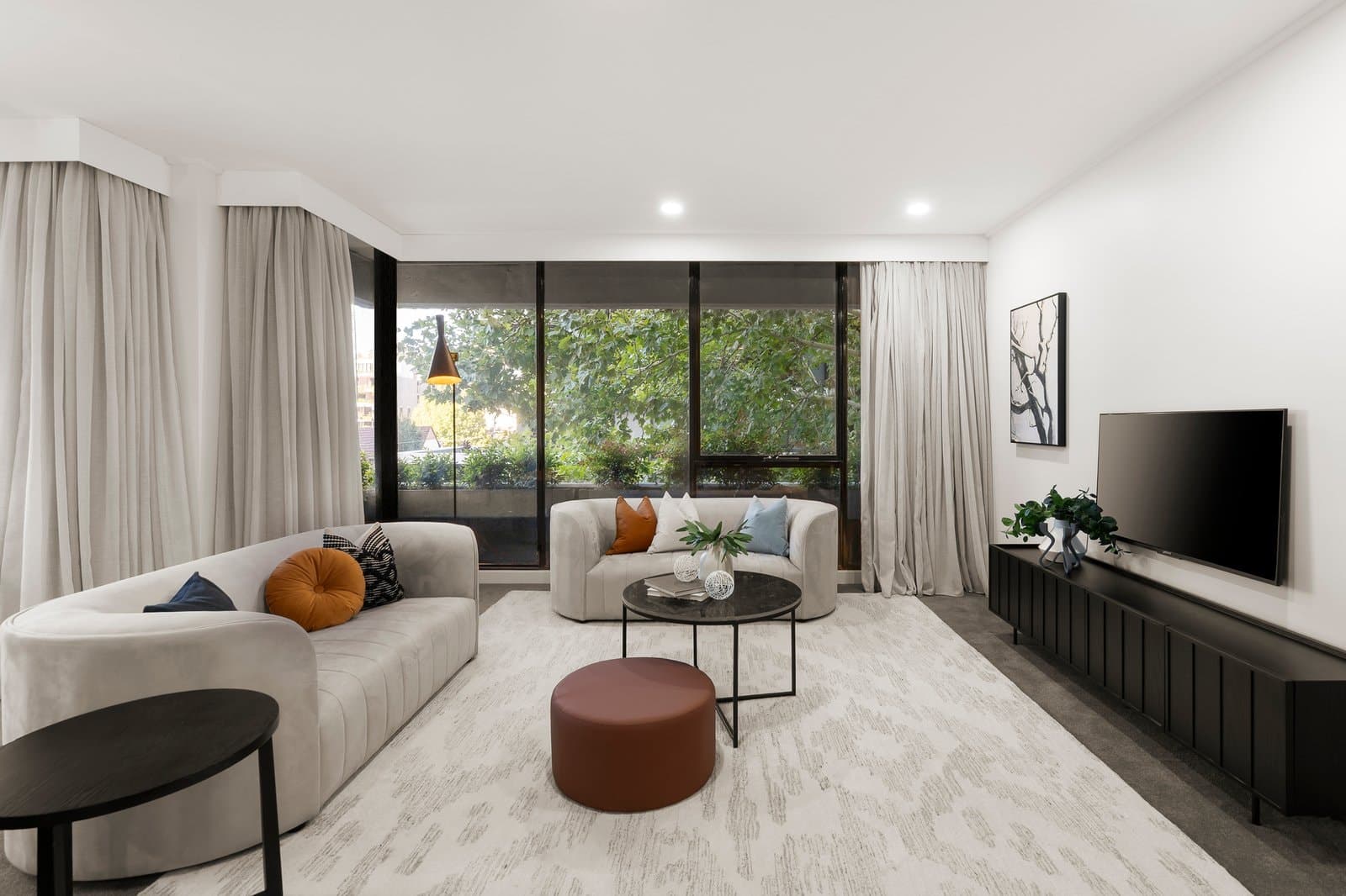 2/286 Toorak Road, South Yarra - Thumbnail 4