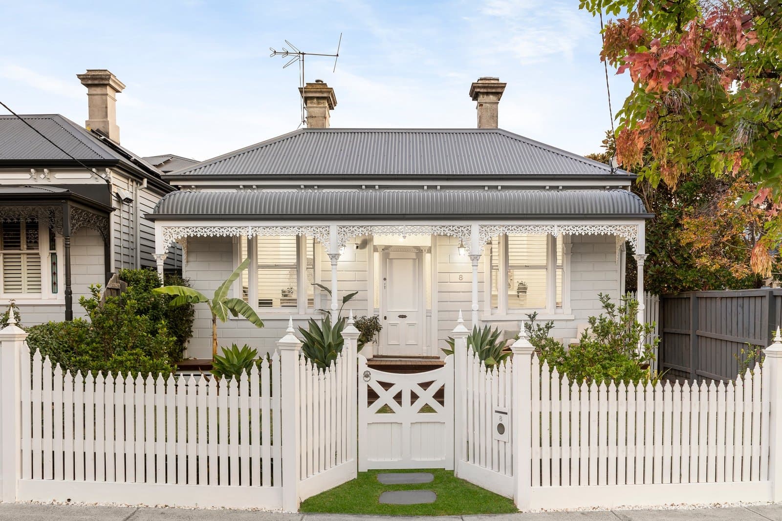 8 Lingwell Road, Hawthorn East - Image 1