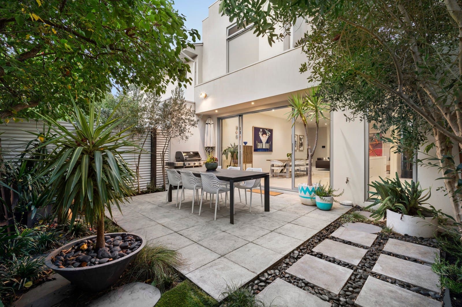9A Olive Street, Hampton - Thumbnail 2