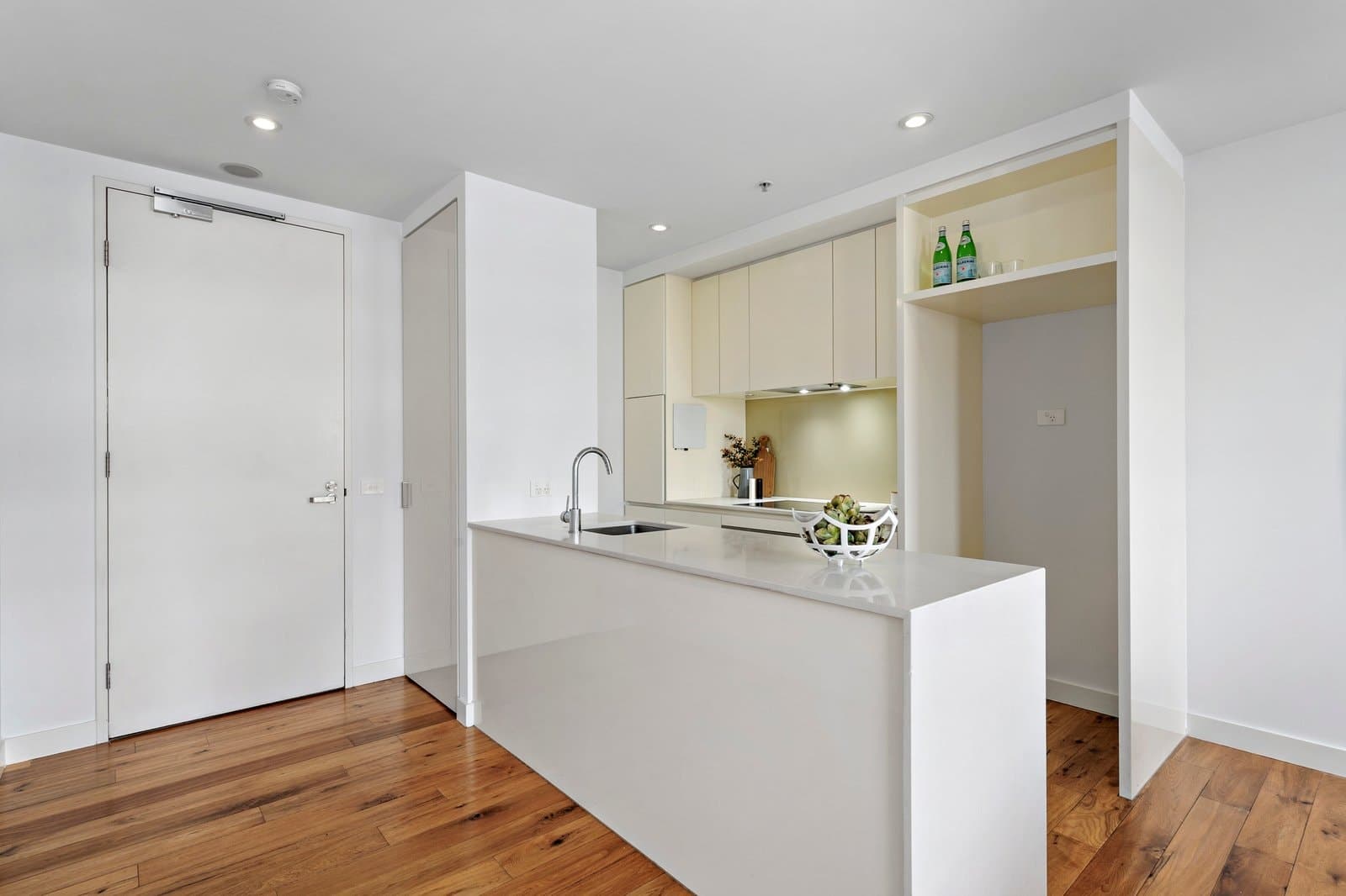 510/101 Bay Street, Port Melbourne - Thumbnail 3