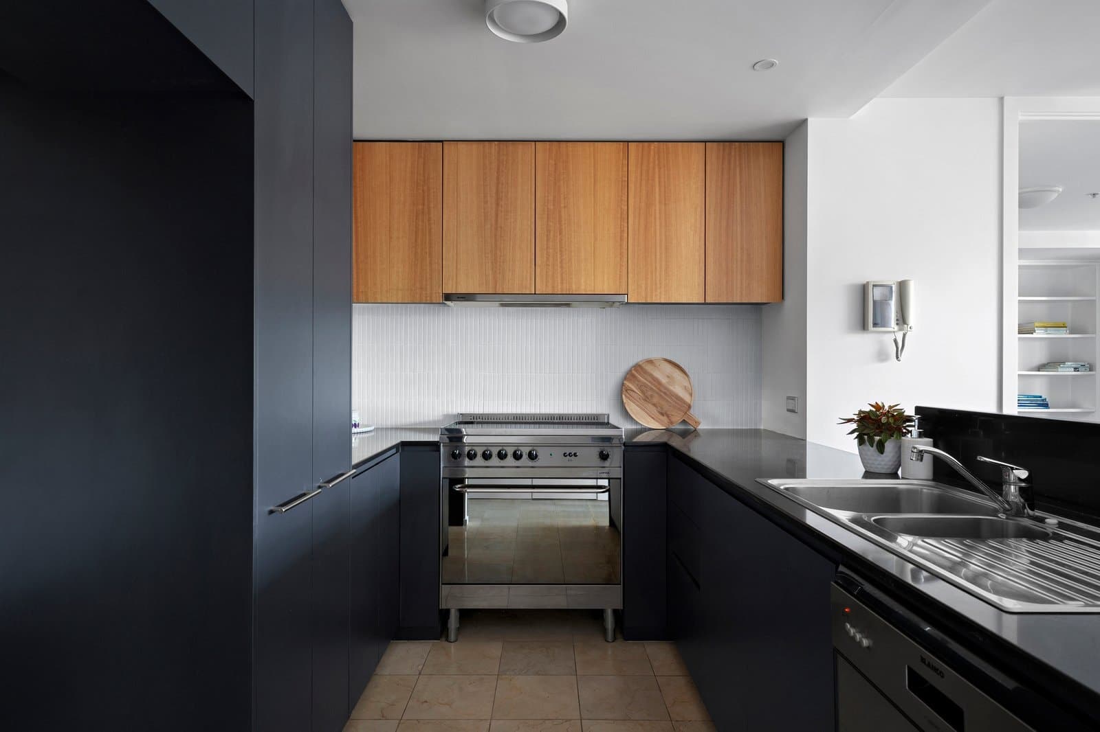 202/196 Albert Road, South Melbourne - Thumbnail 8